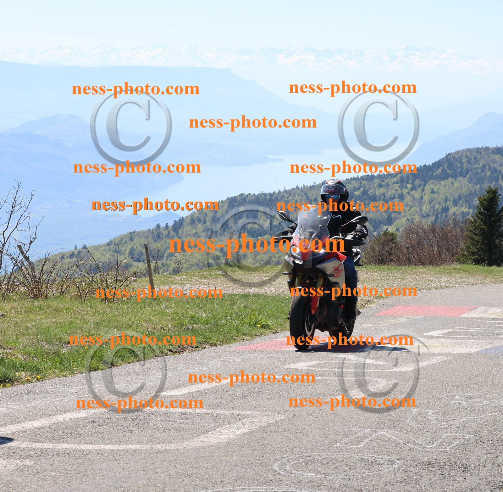 Col du Grand Colombier (13).JPG