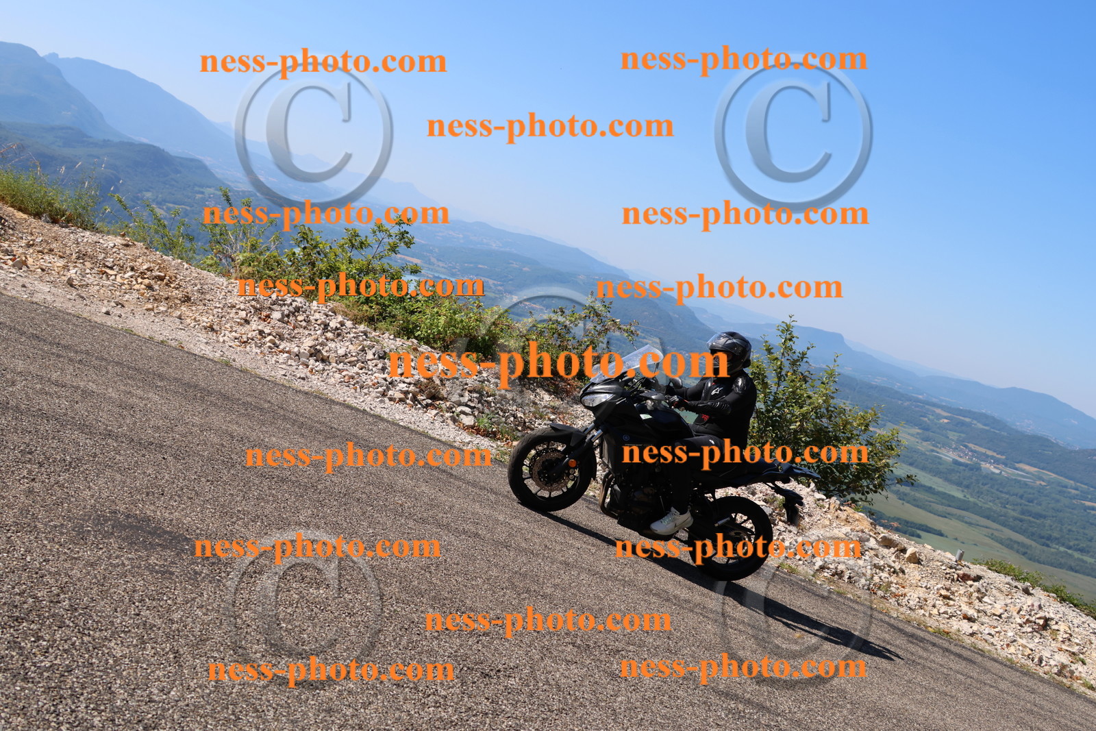 Col du grand Colombier (38).JPG