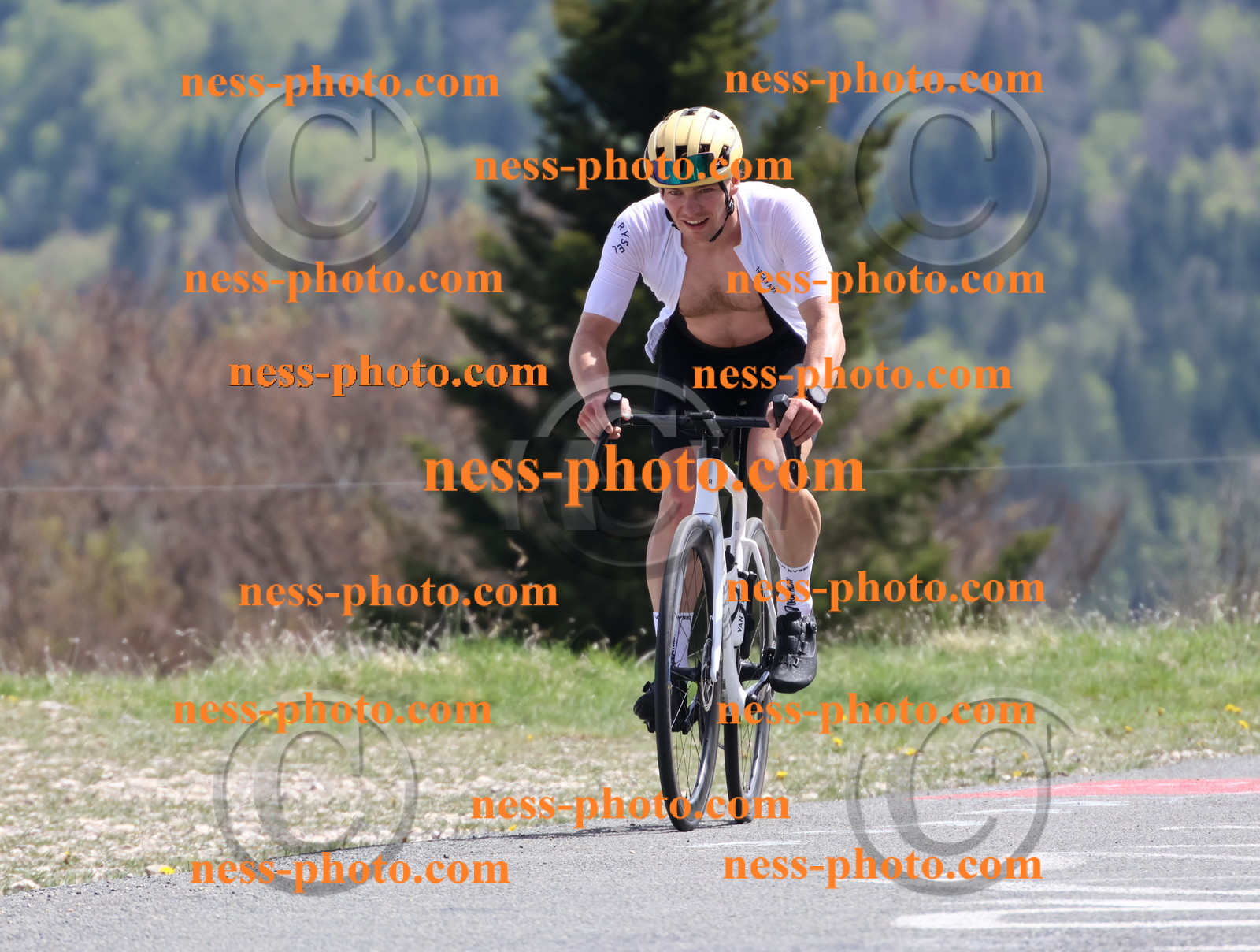 Col du Grand Colombier (948).JPG