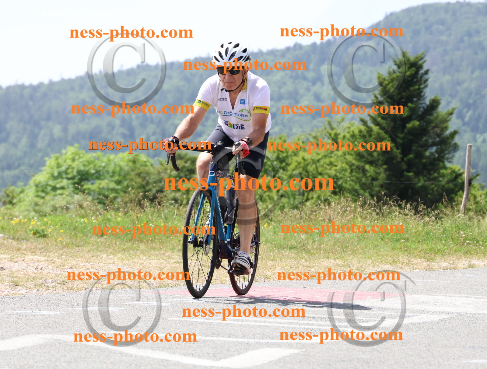 Col du grand Colombier (1721).JPG