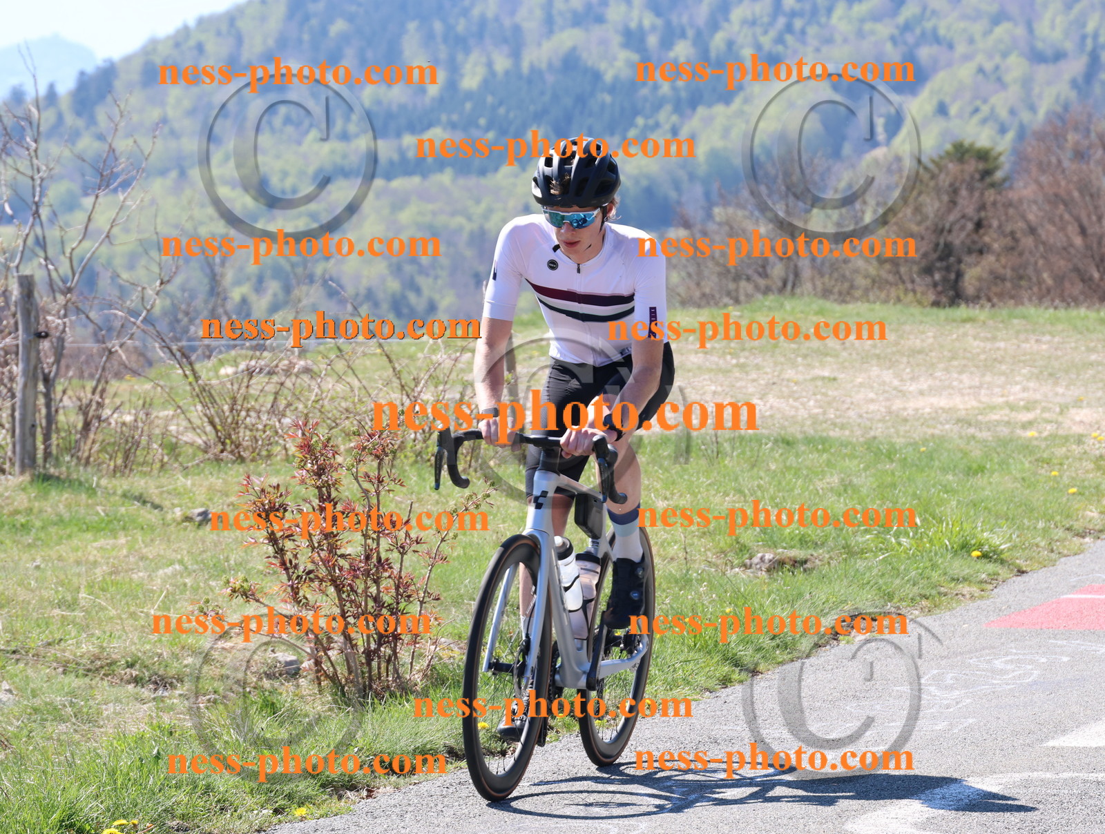 Col du Grand Colombier (43).JPG