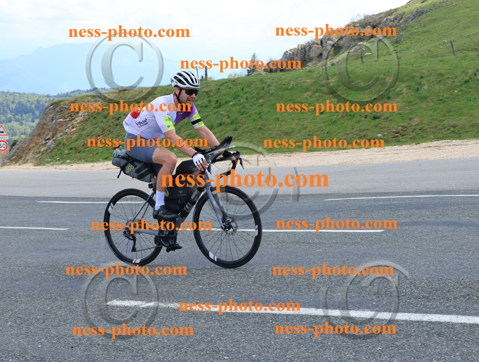 Col du Grand Colombier (3161).JPG