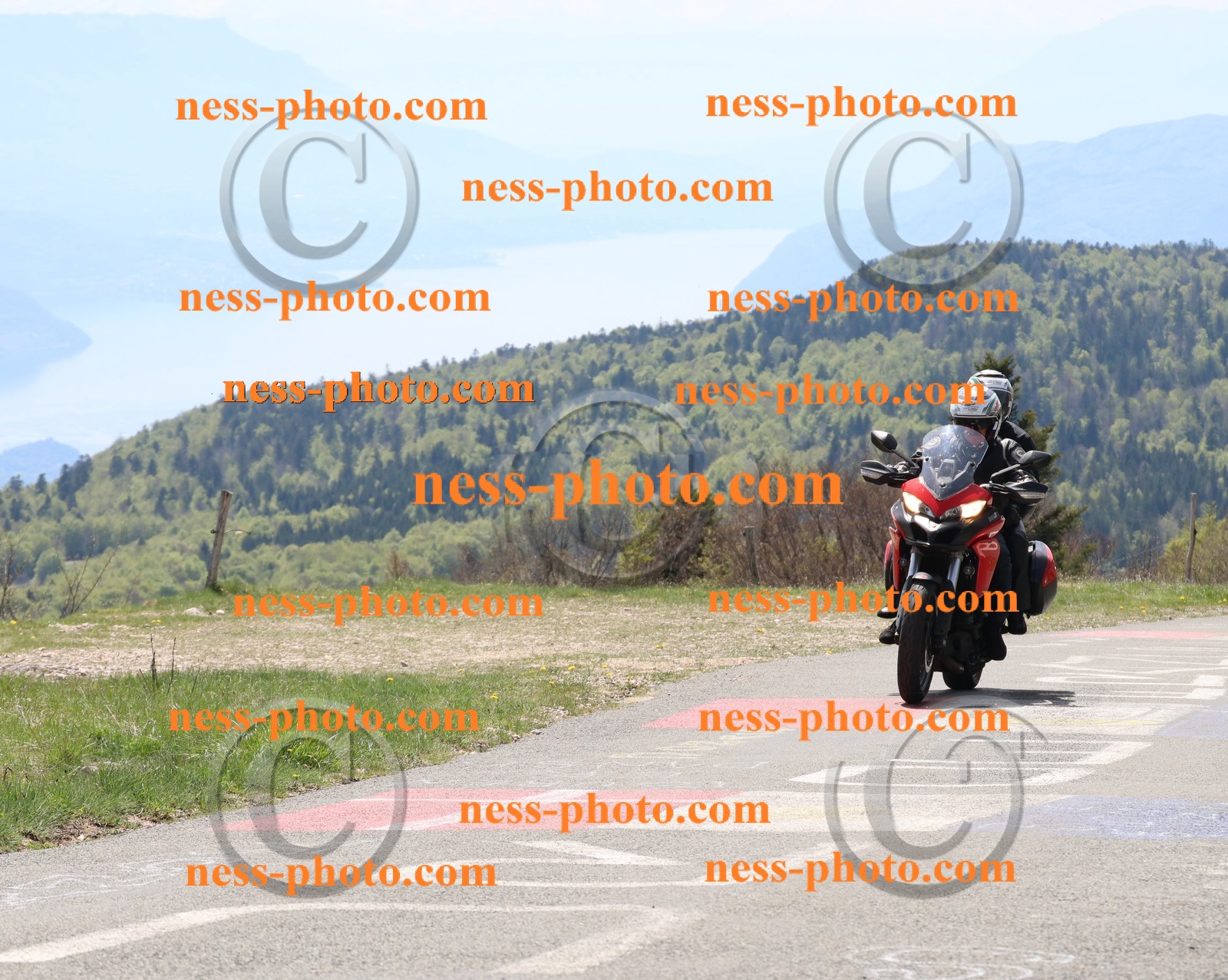 Col du Grand Colombier (43).JPG