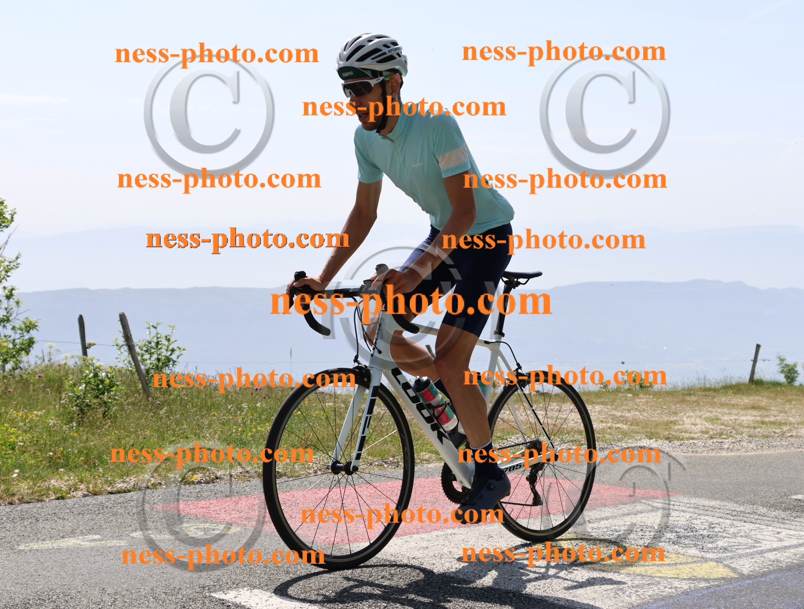 Col du grand Colombier (1590).JPG