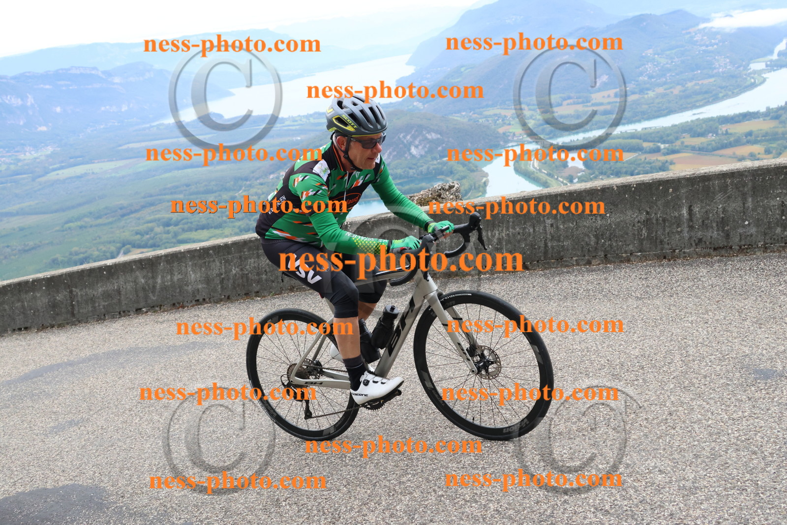 Col du Grand Colombier (1089).JPG