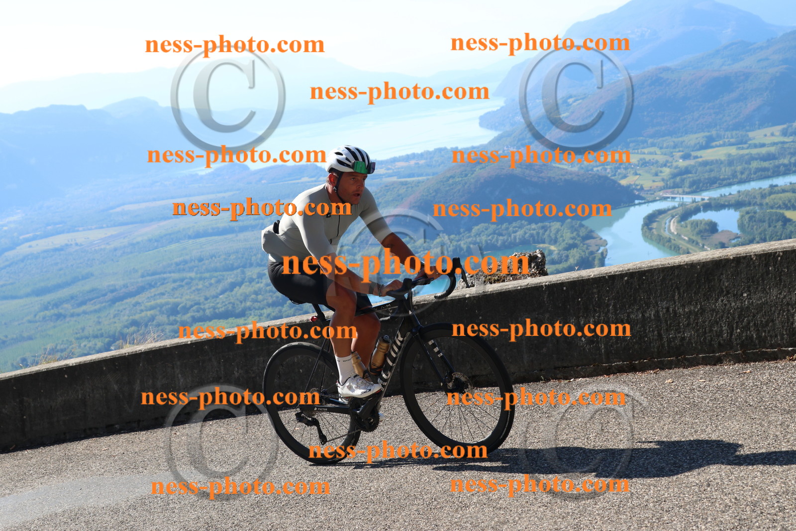 Col du Grand Colombier (42).JPG