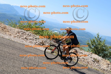 Col du Grand Colombier (2130).JPG