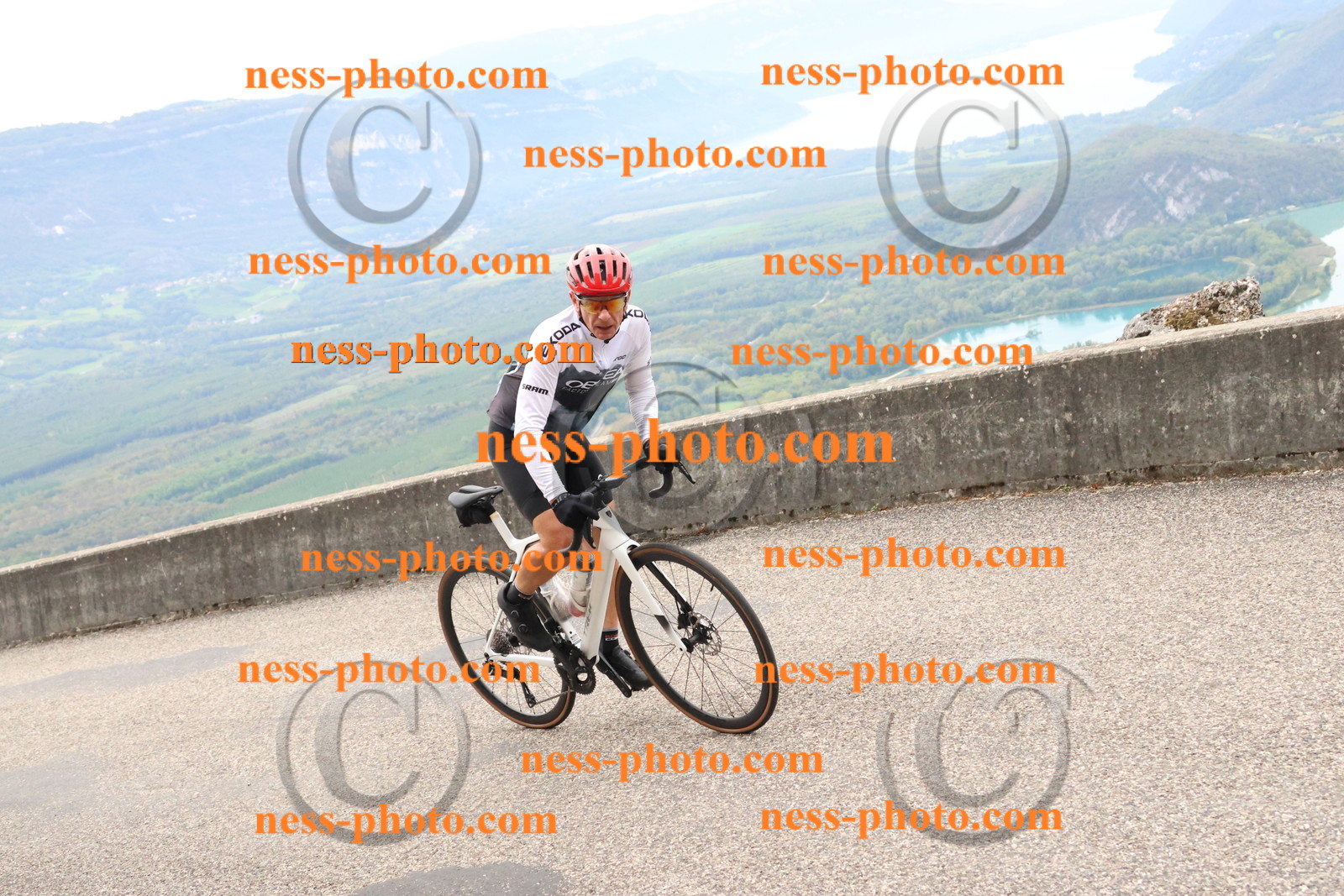 Col du Grand Colombier (101).JPG