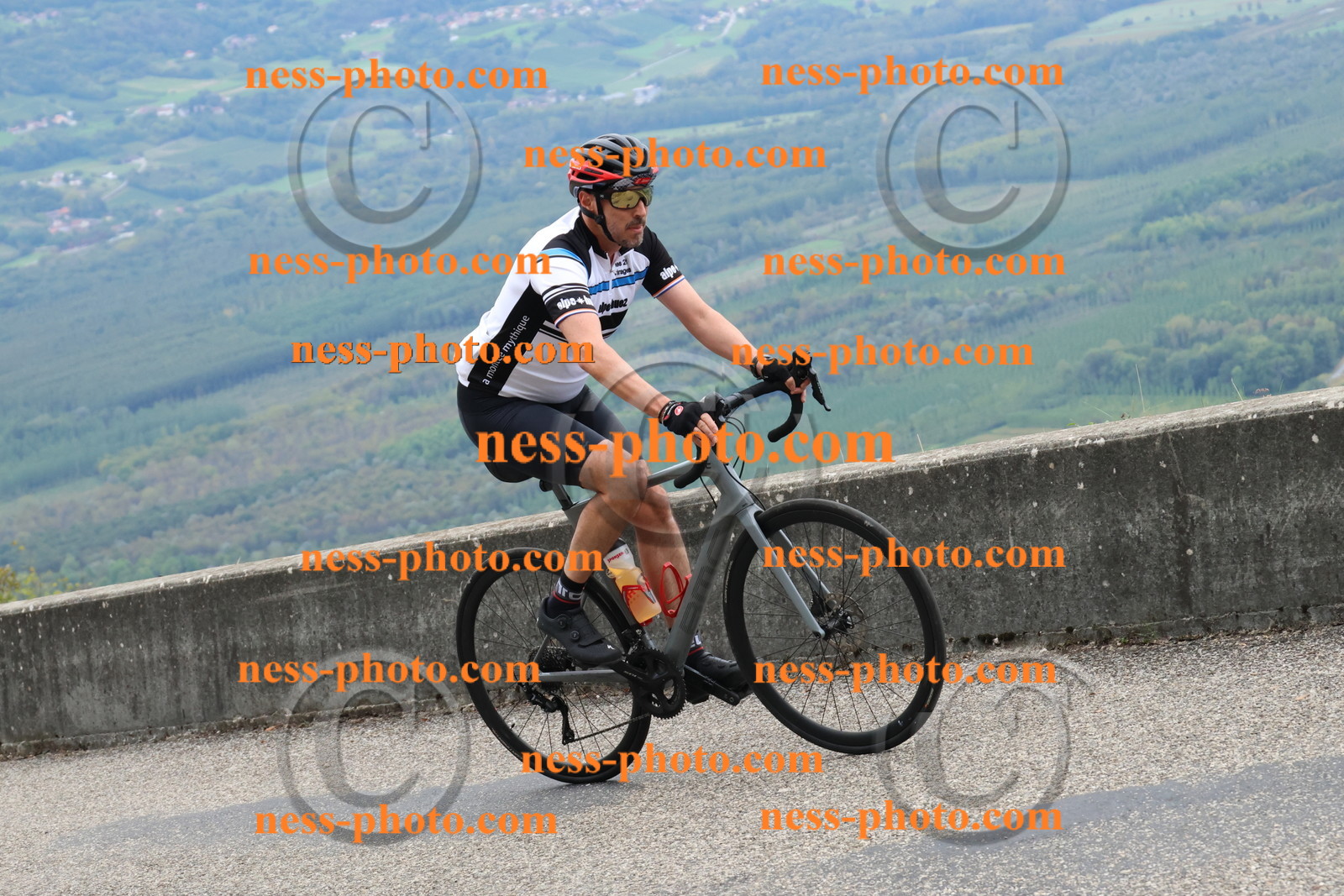 Col du Grand Colombier (1552).JPG