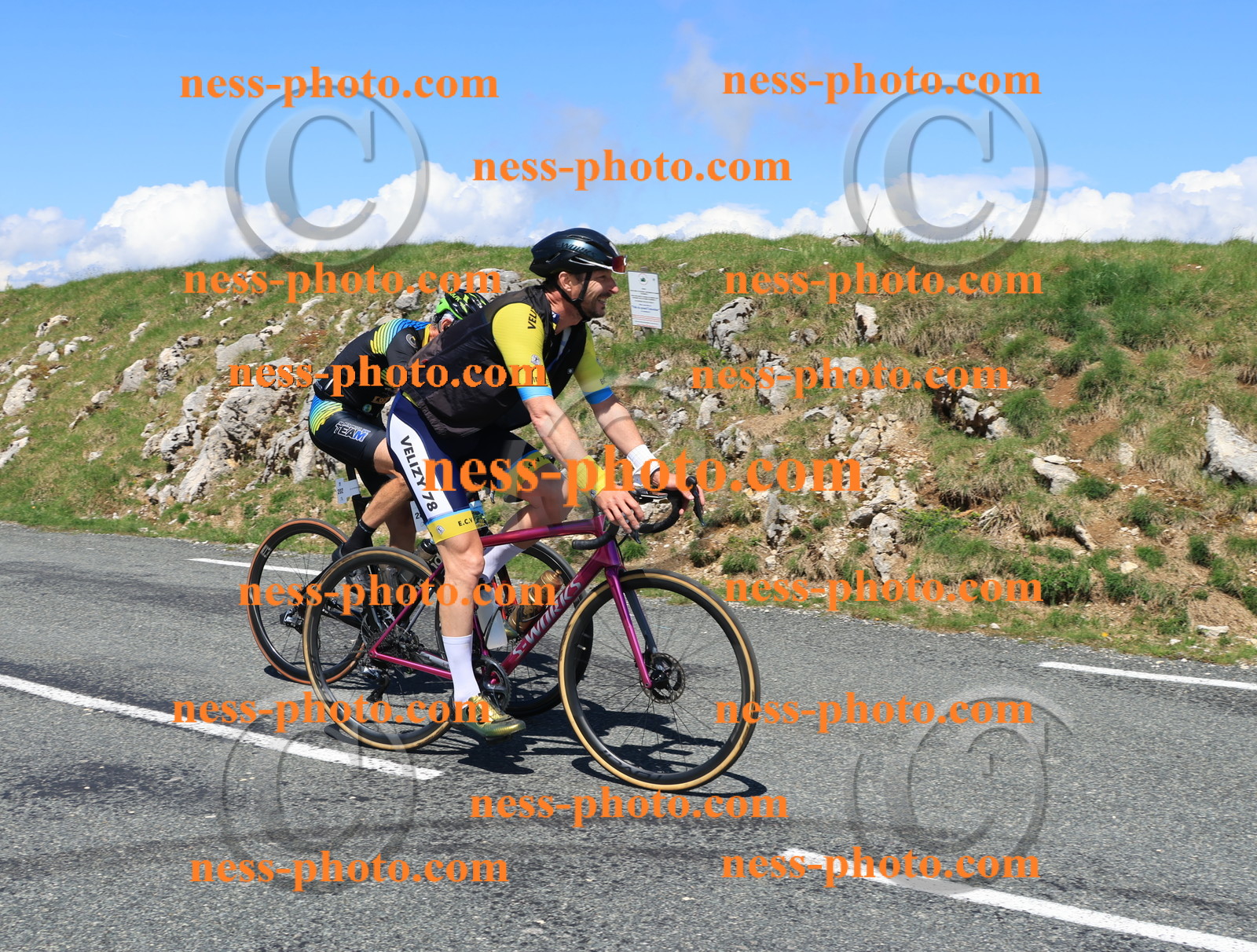 Col du Grand Colombier (1702).JPG