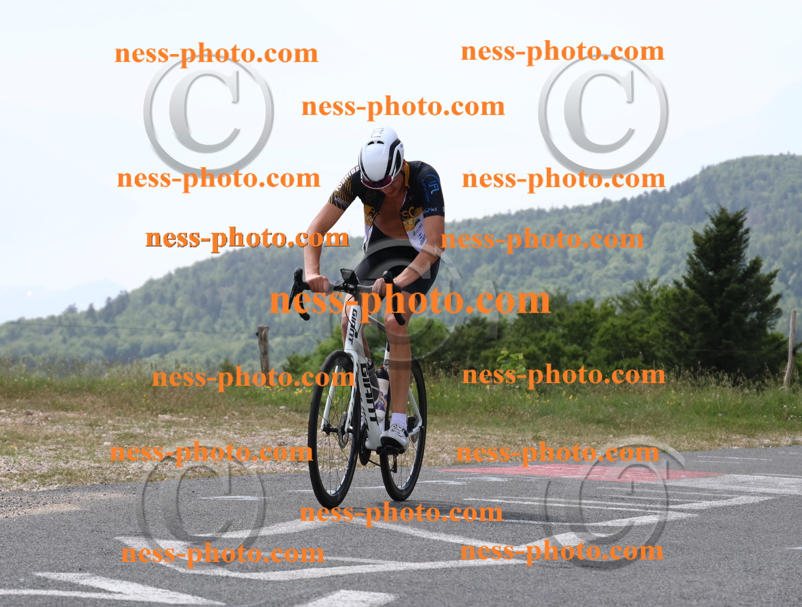 Col du grand Colombier (1959).JPG