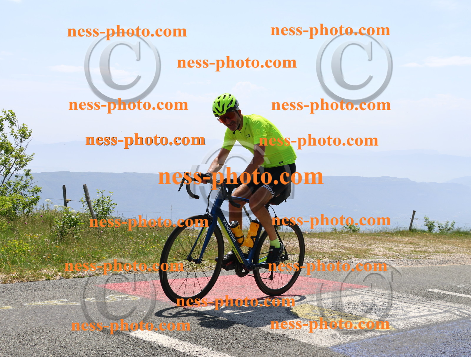 Col du grand Colombier (2403).JPG