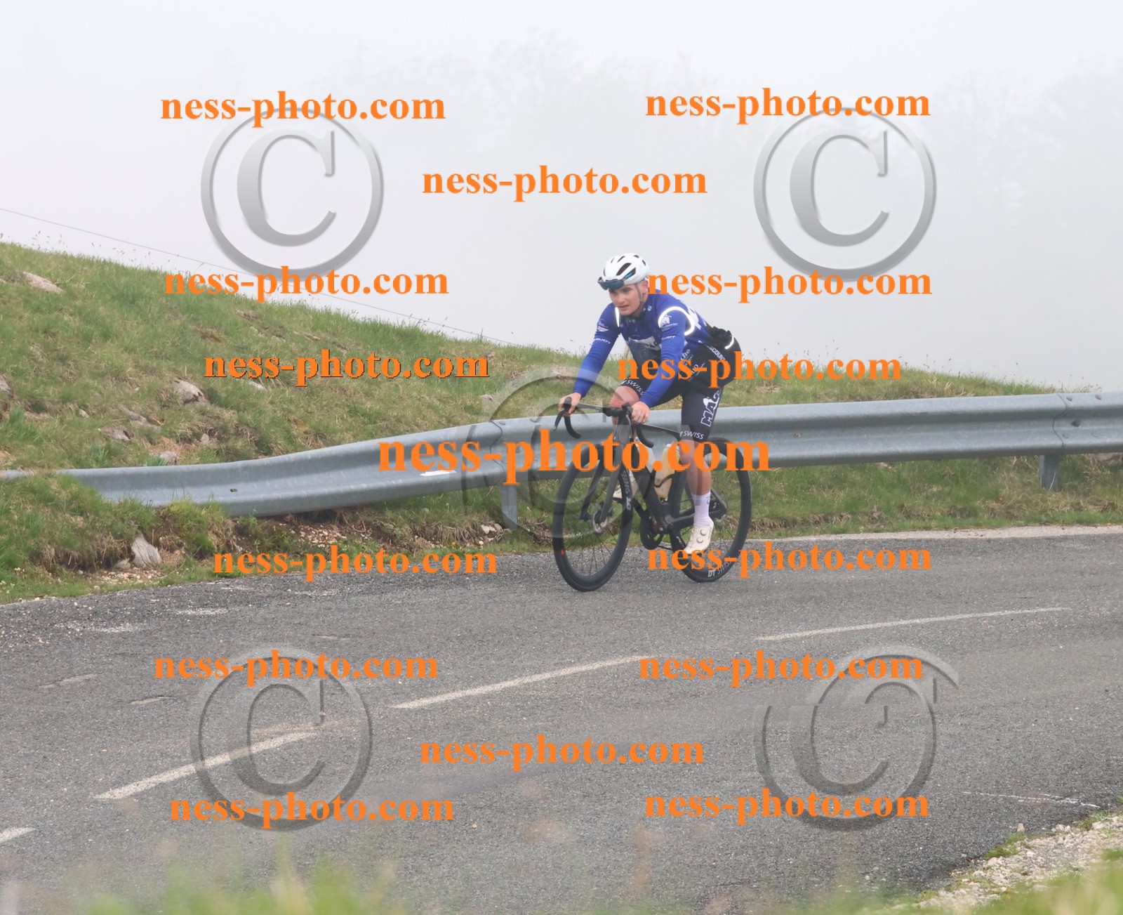 Col du Grand Colombier (351).JPG