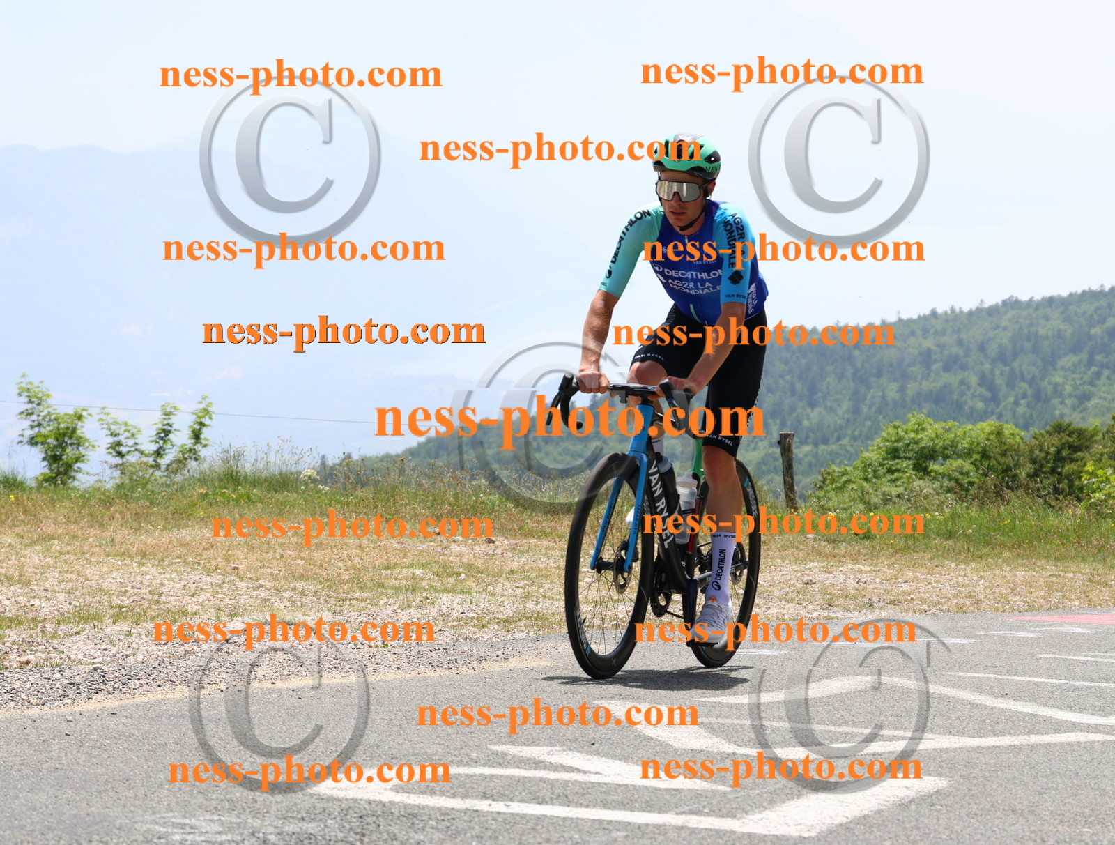 Col du grand Colombier (2912).JPG