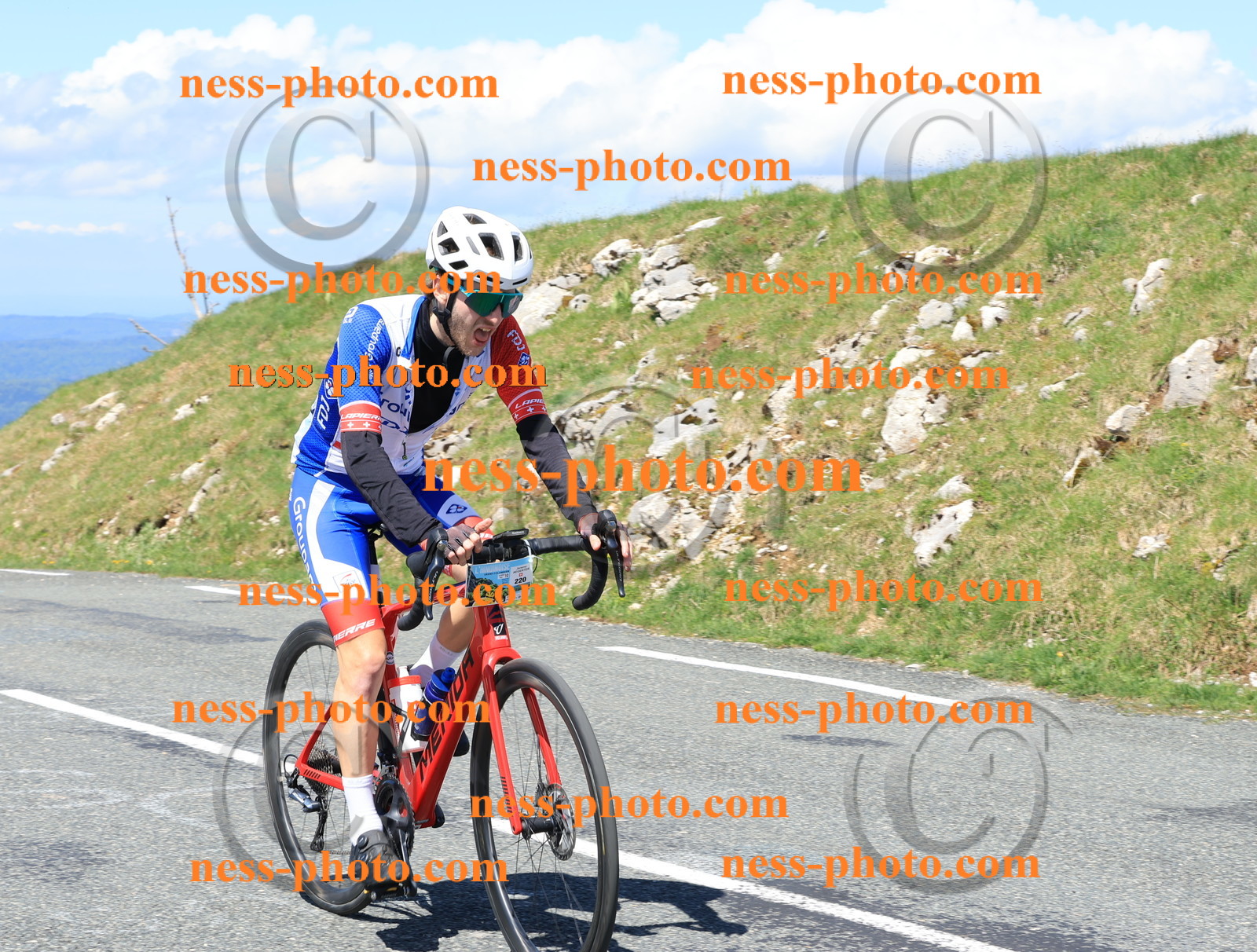 Col du Grand Colombier (1608).JPG