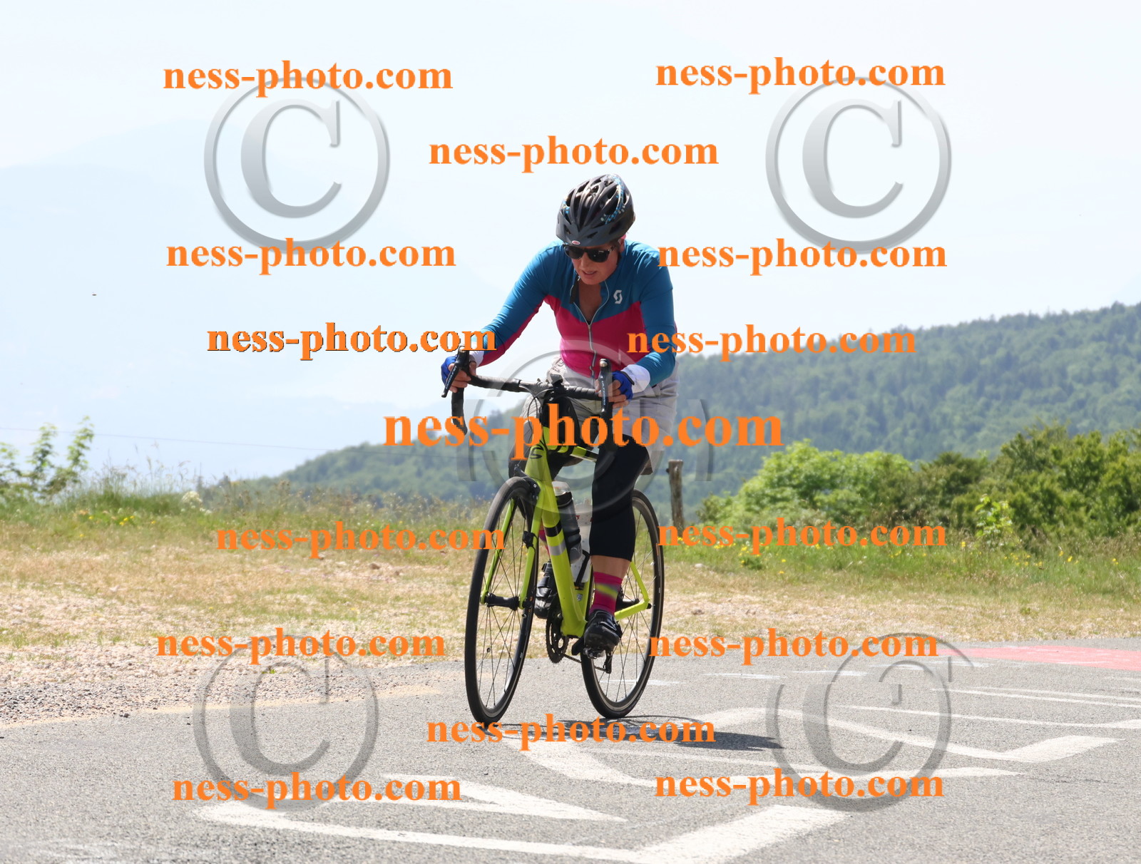 Col du grand Colombier (2274).JPG