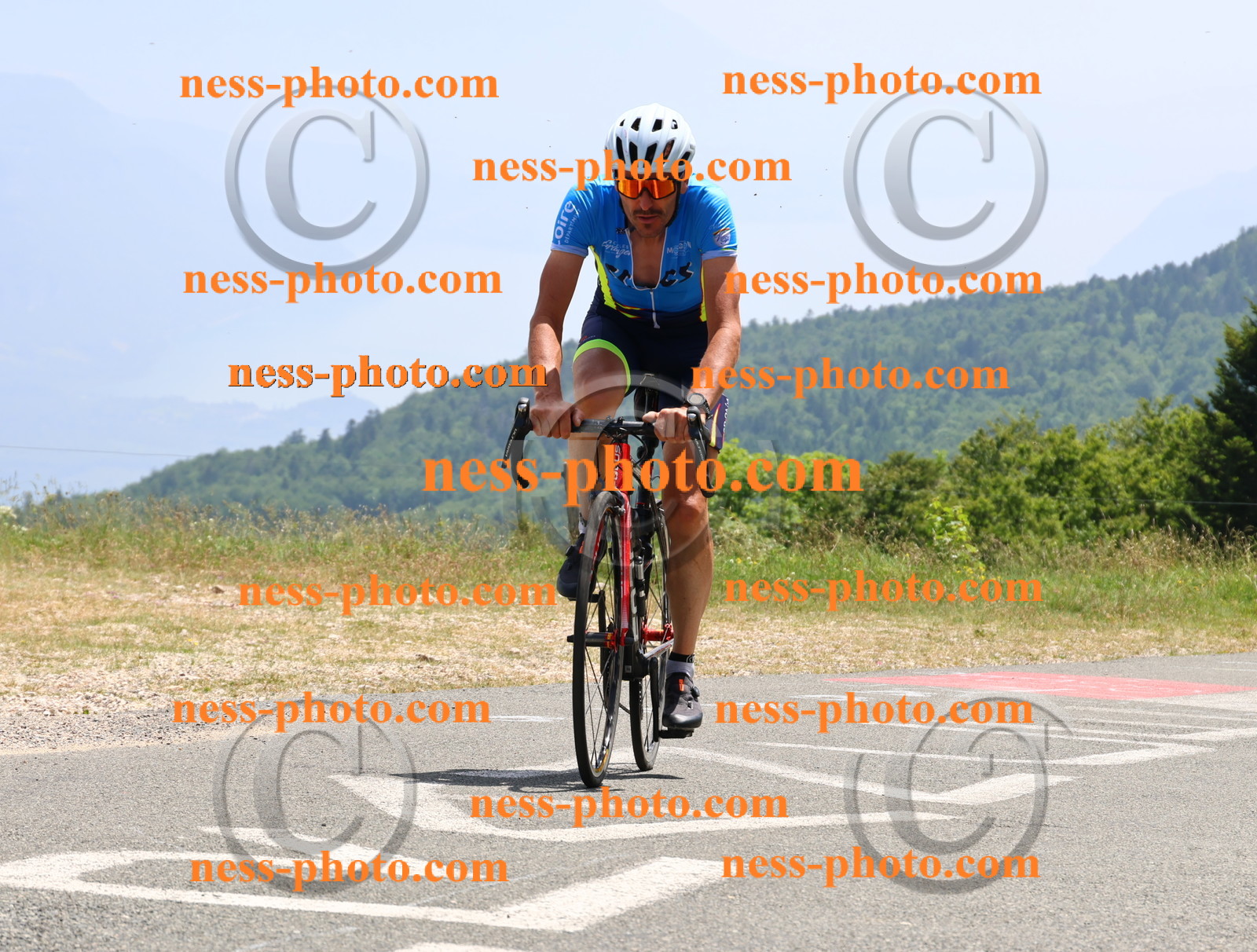 Col du grand Colombier (3131).JPG