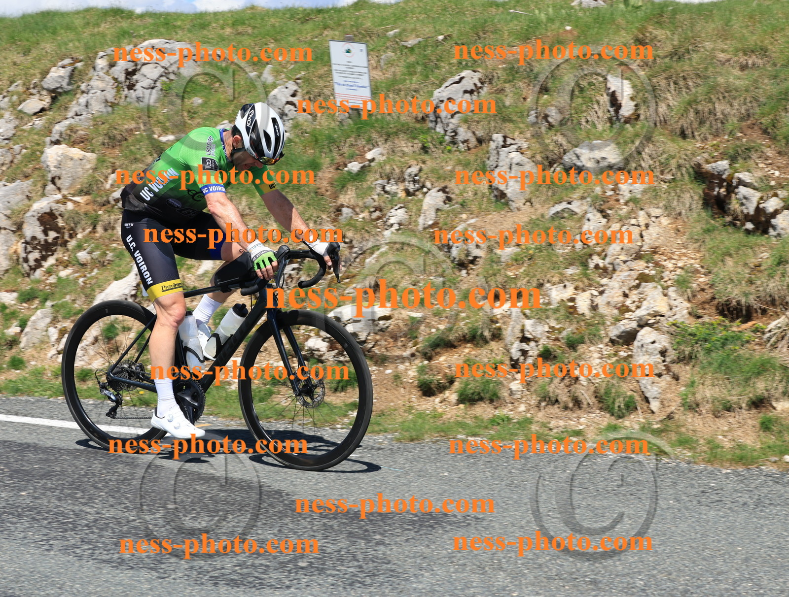 Col du Grand Colombier (1671).JPG