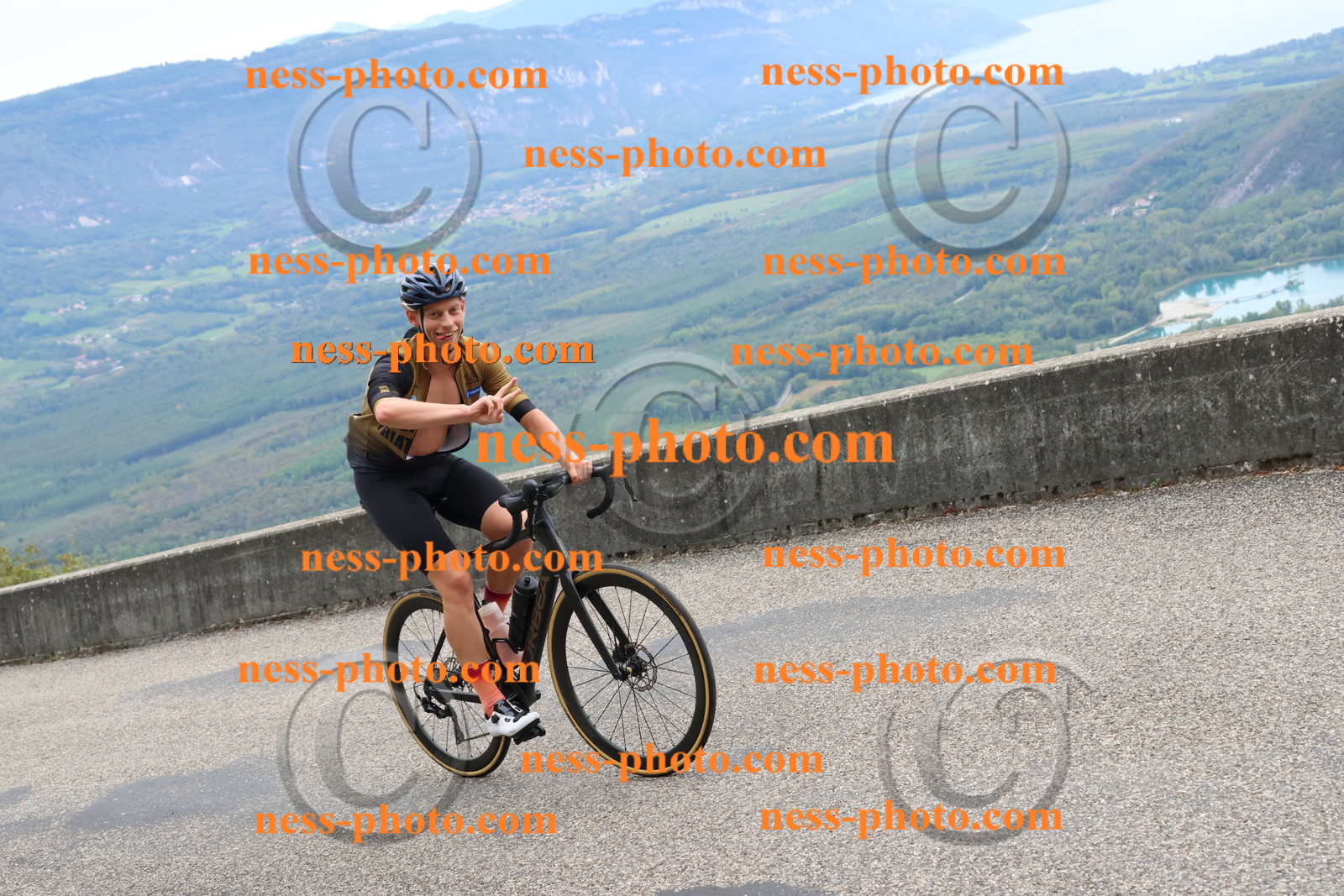 Col du Grand Colombier (2248).JPG