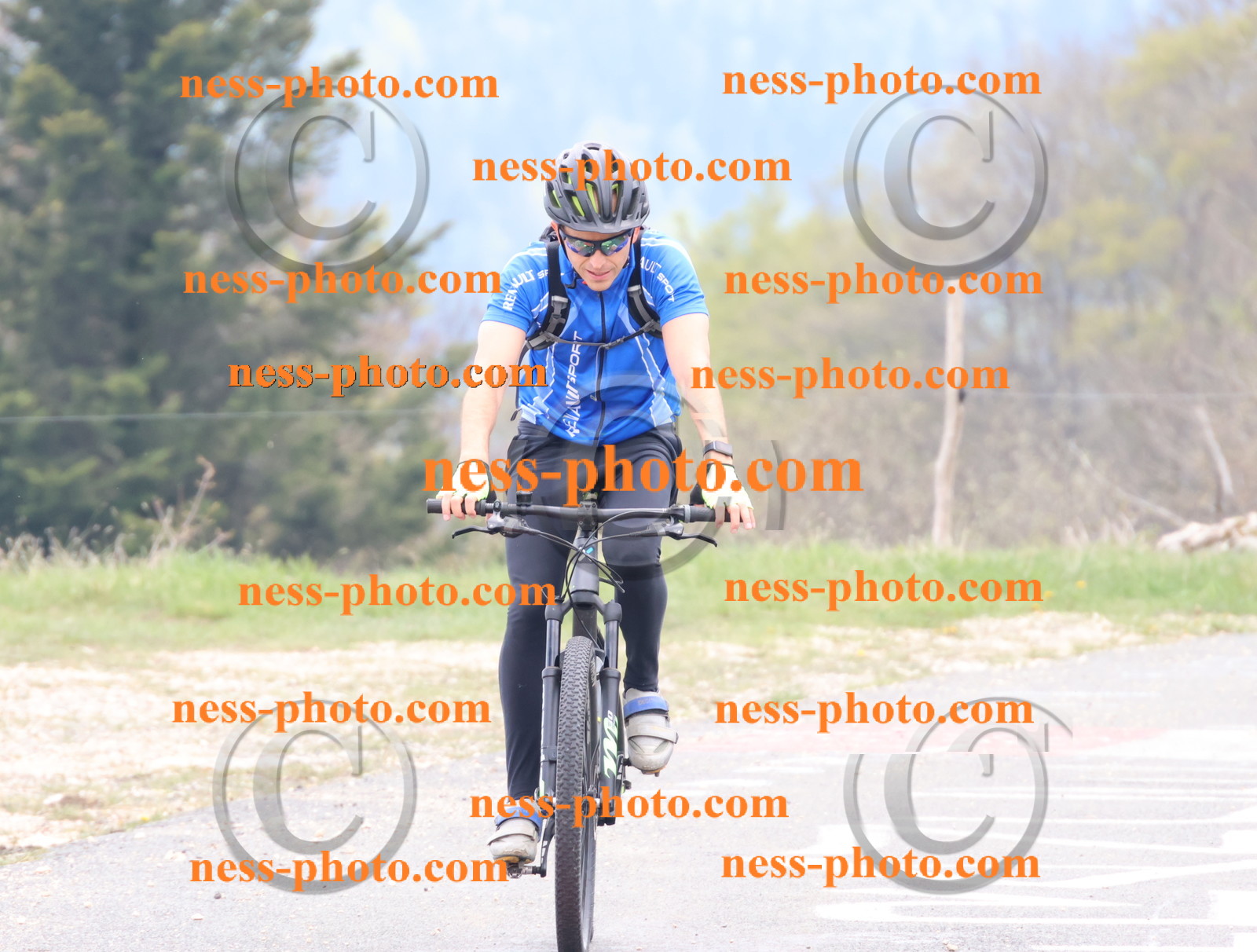 Col du Grand Colombier (294).JPG