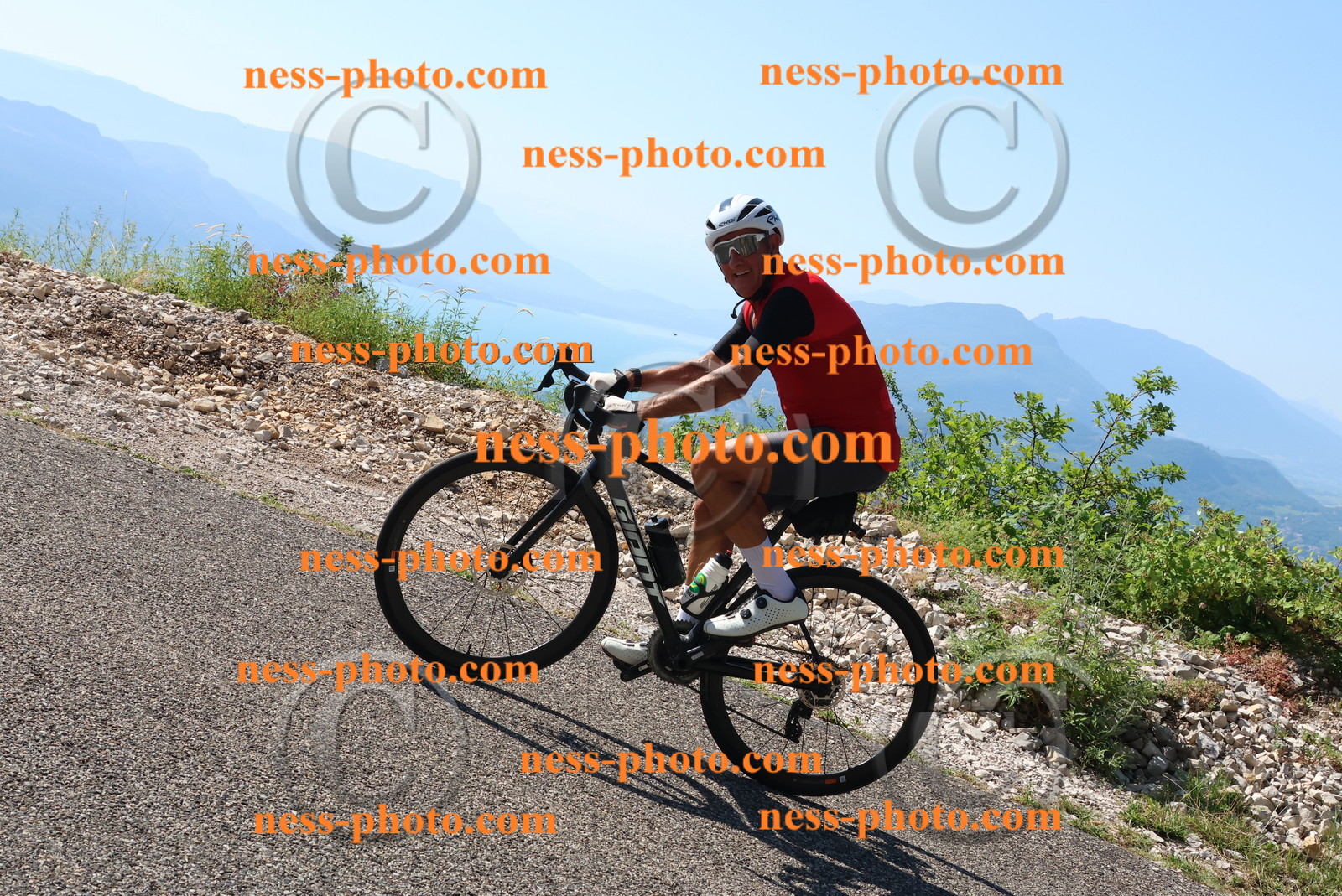 Col du Grand Colombier (237).JPG