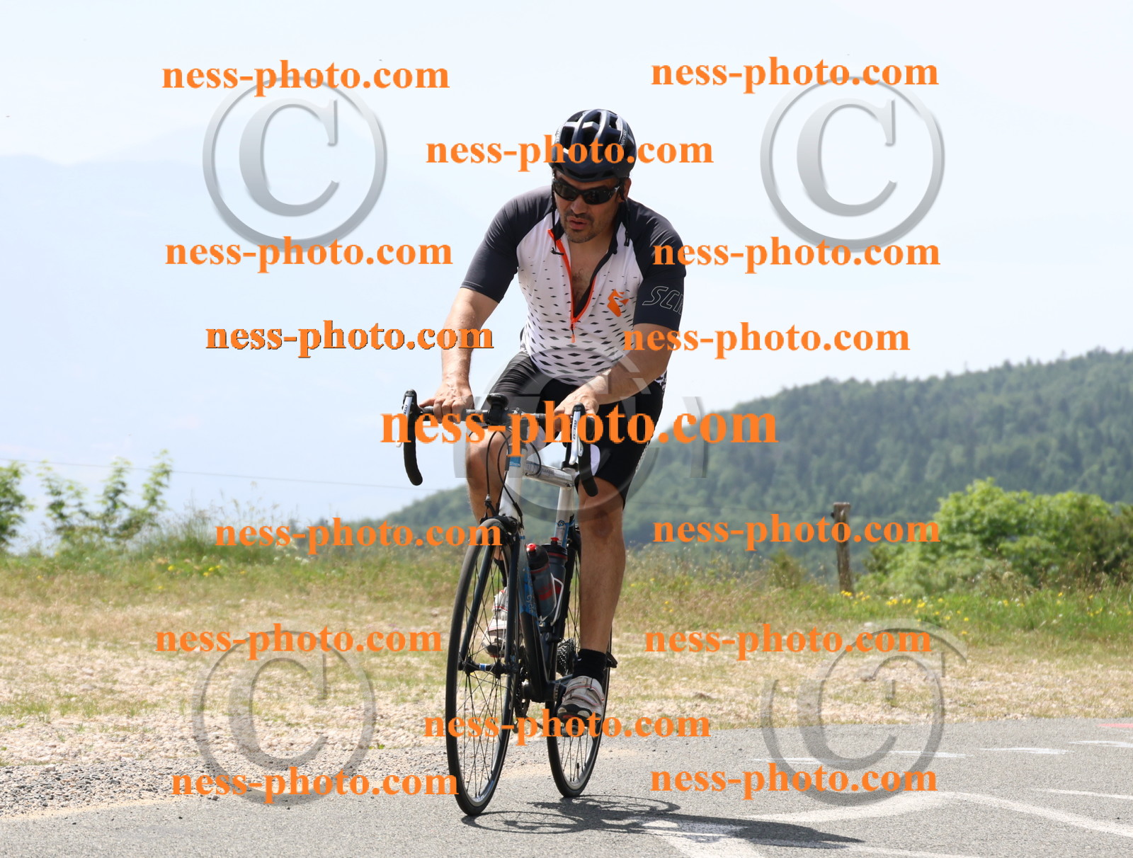 Col du grand Colombier (2032).JPG