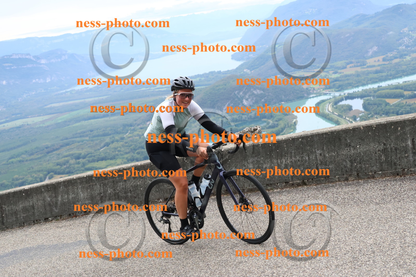 Col du Grand Colombier (385).JPG