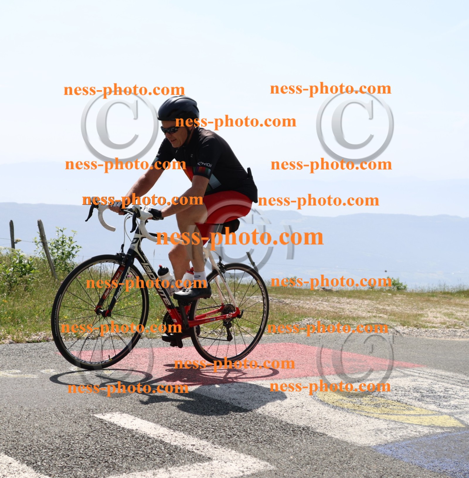 Col du grand Colombier (1670).JPG
