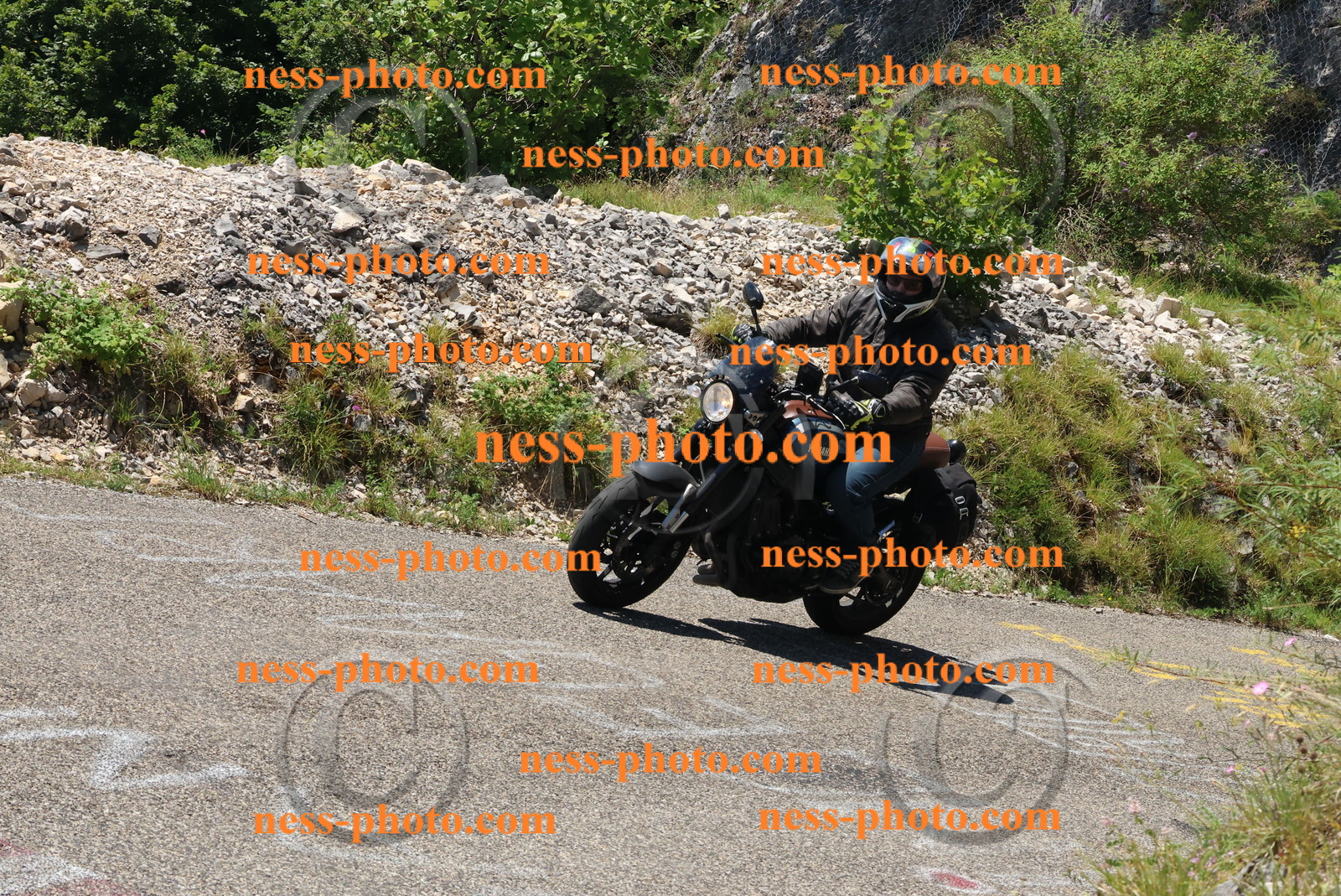 Col du Grand Colombier (126).JPG