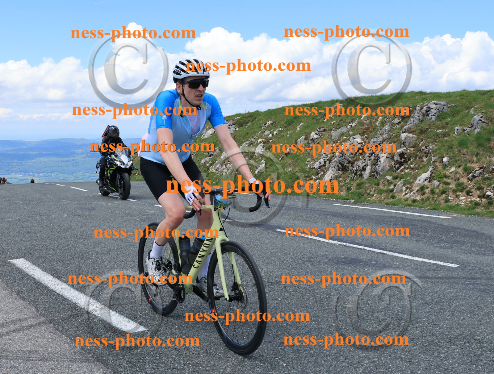 Col du Grand Colombier (2874).JPG