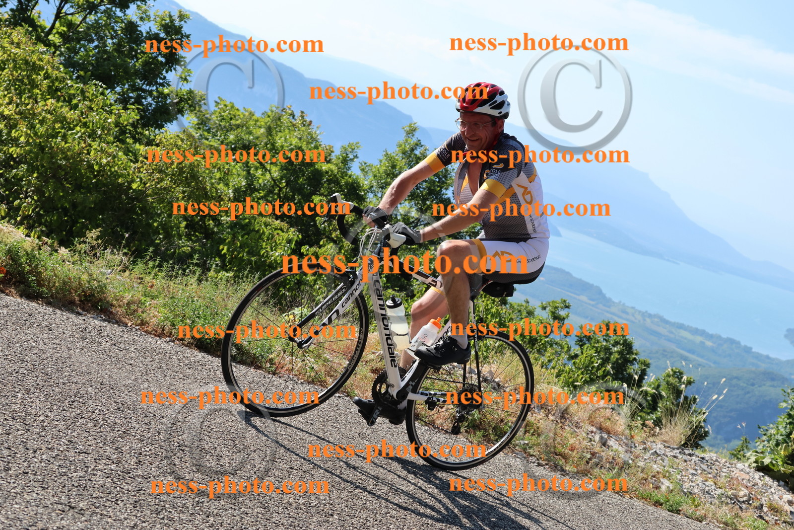 Col du Grand Colombier (101).JPG