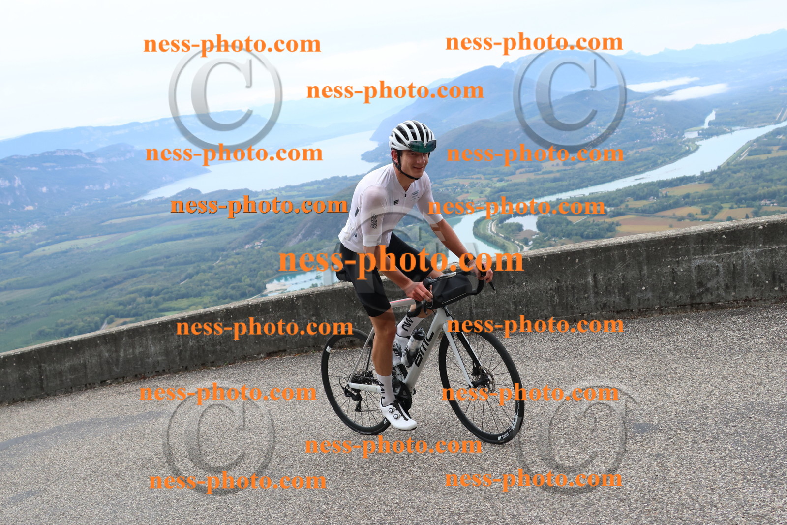 Col du Grand Colombier (1339).JPG