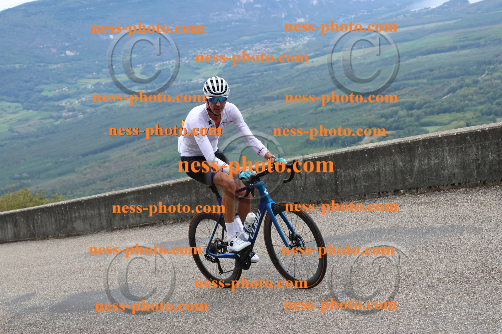 Col du Grand Colombier (1681).JPG