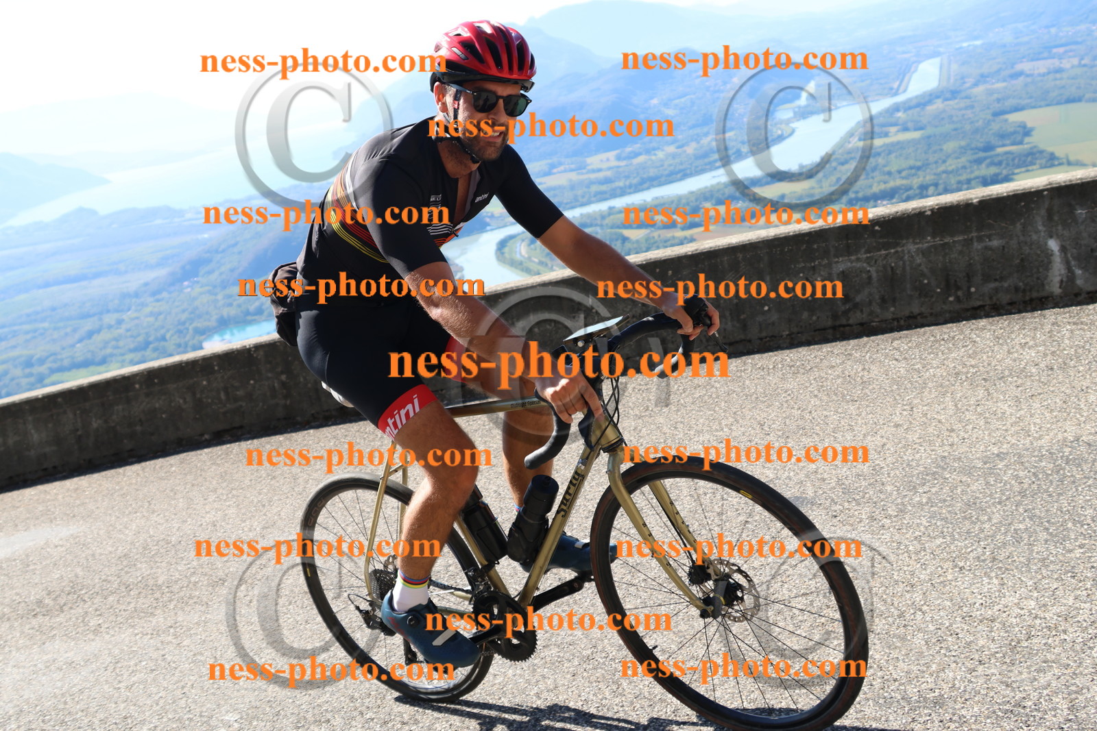 Col du Grand Colombier (151).JPG