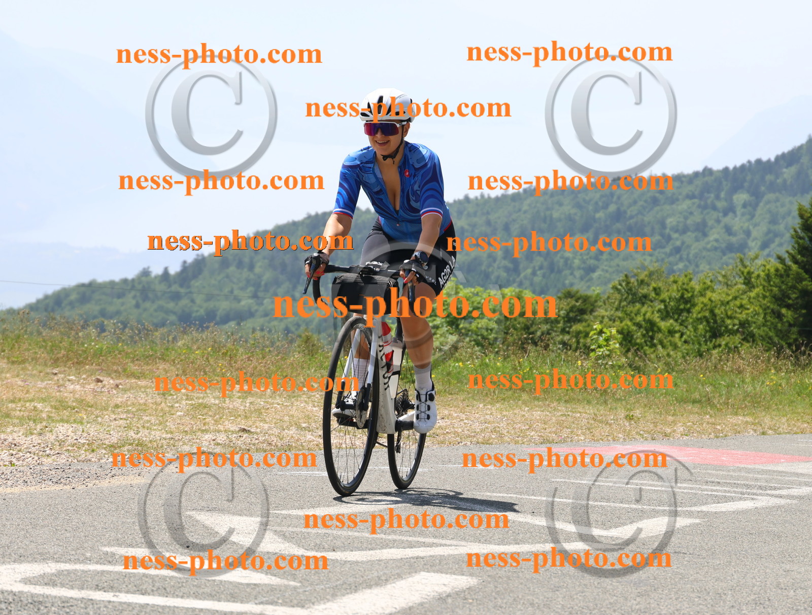 Col du grand Colombier (2353).JPG