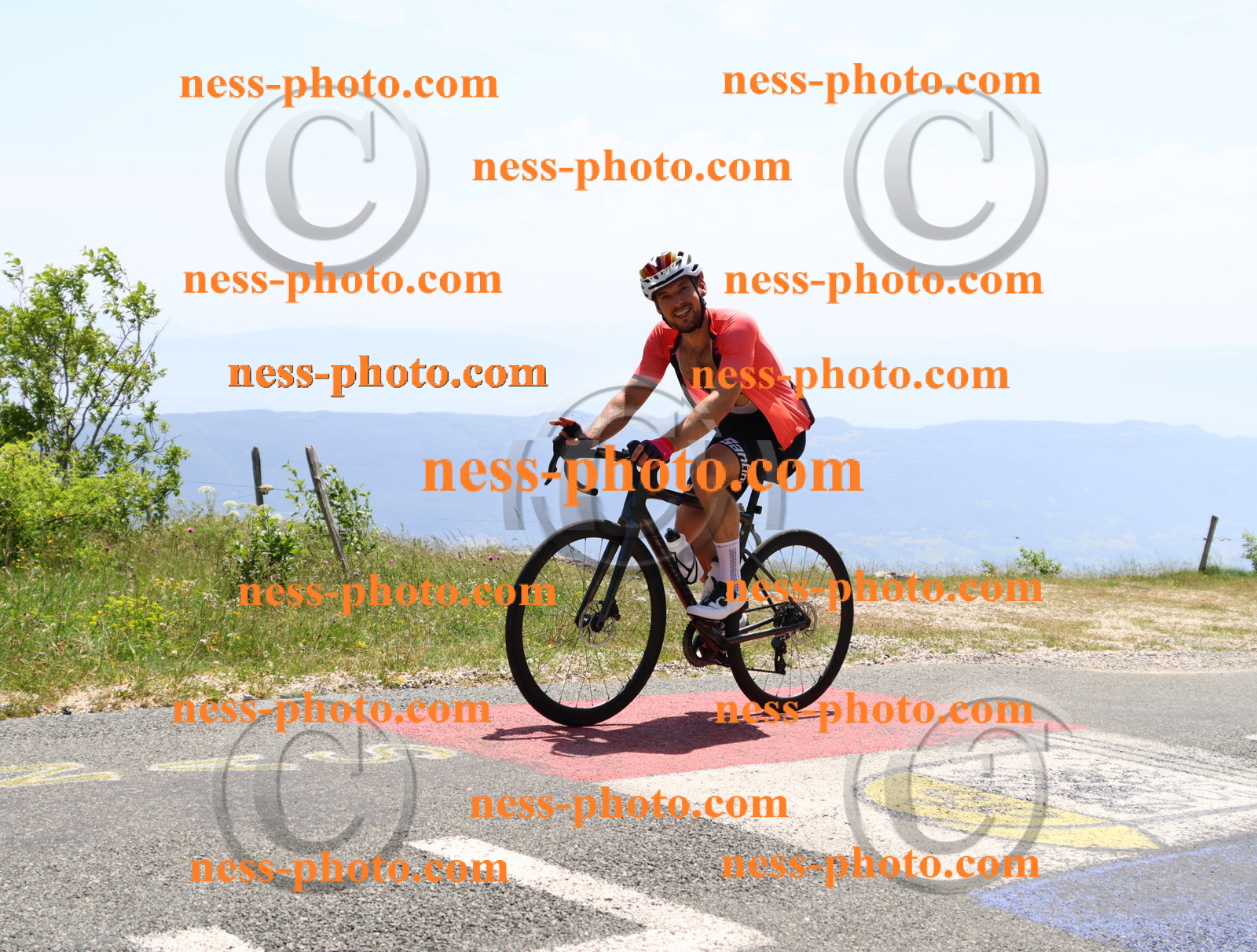 Col du grand Colombier (2766).JPG