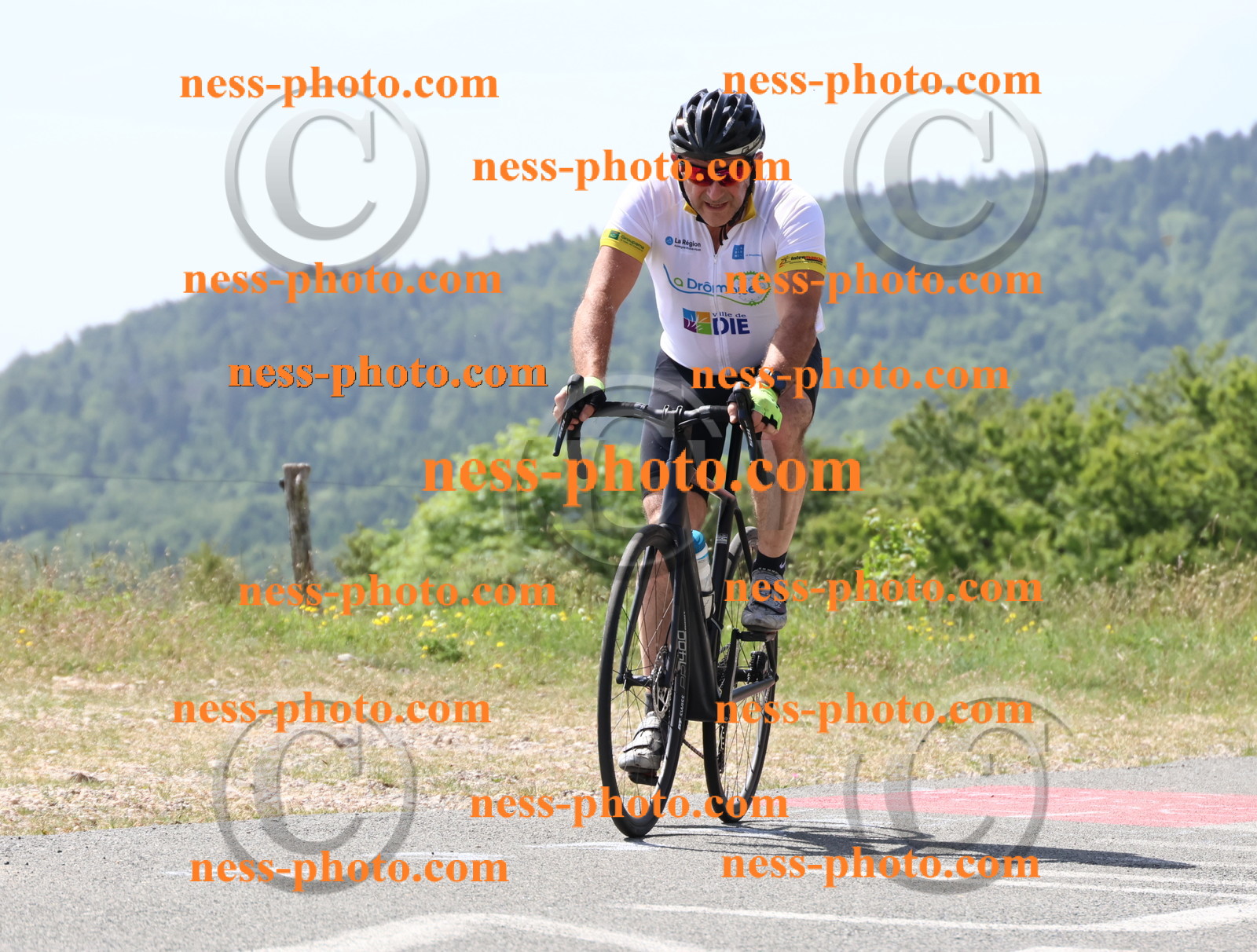 Col du grand Colombier (1327).JPG