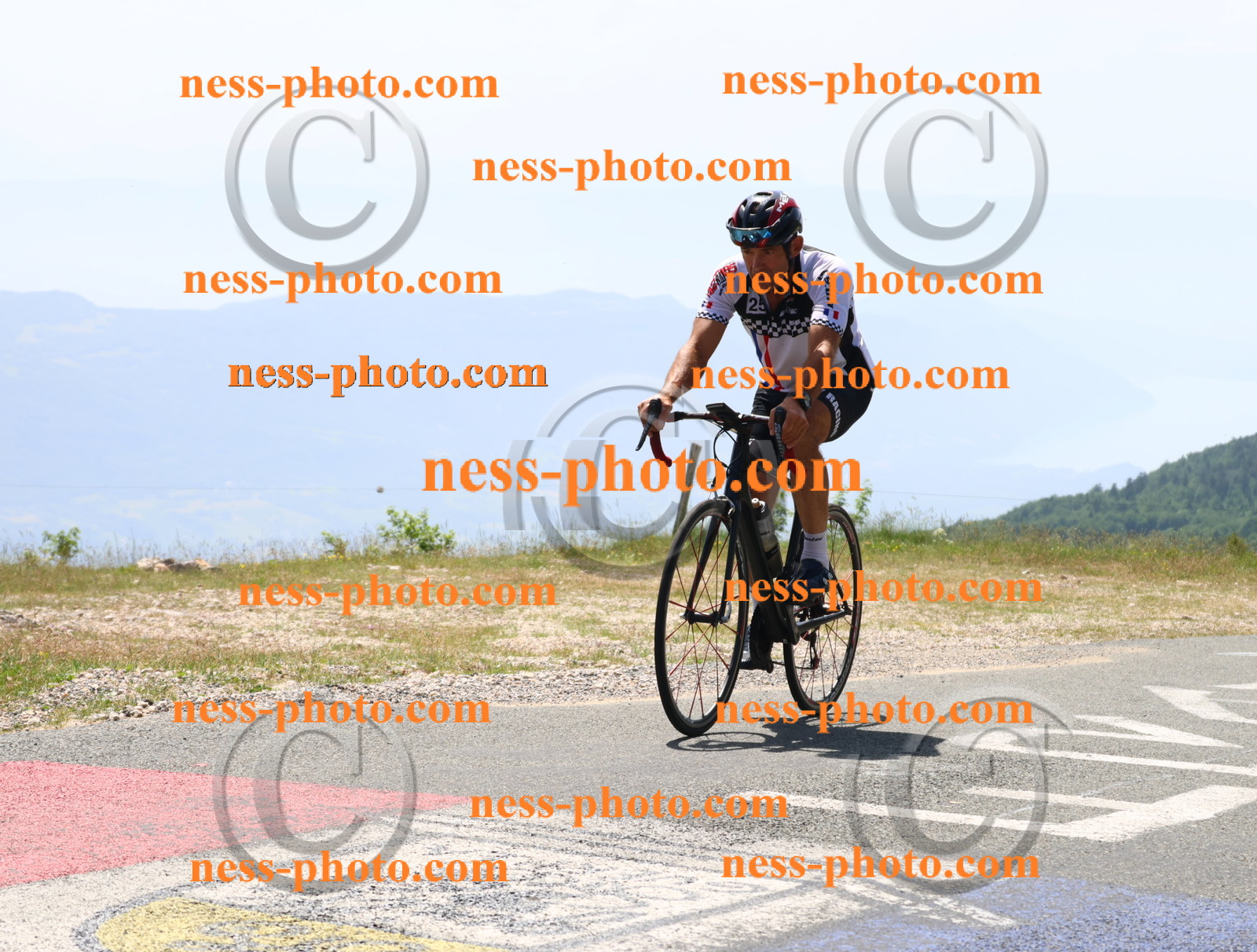 Col du grand Colombier (2309).JPG