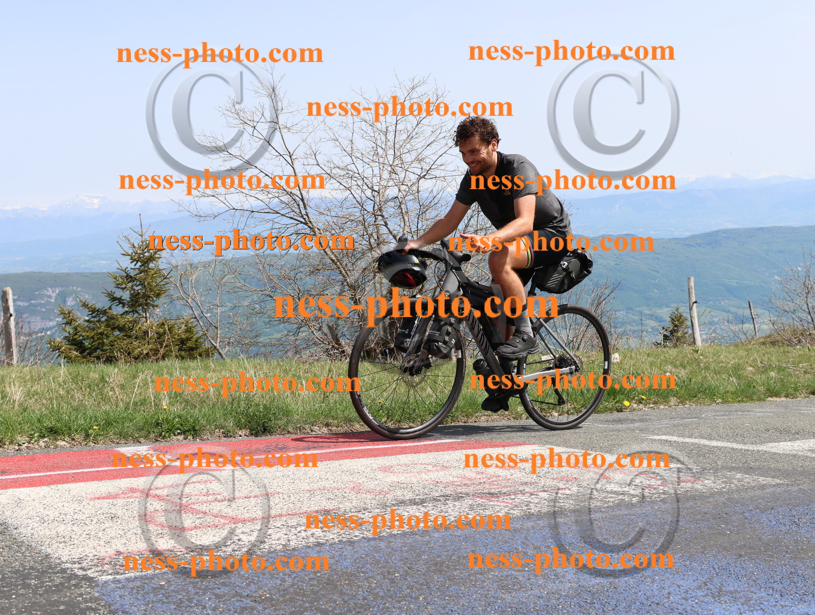 Col du Grand Colombier (965).JPG