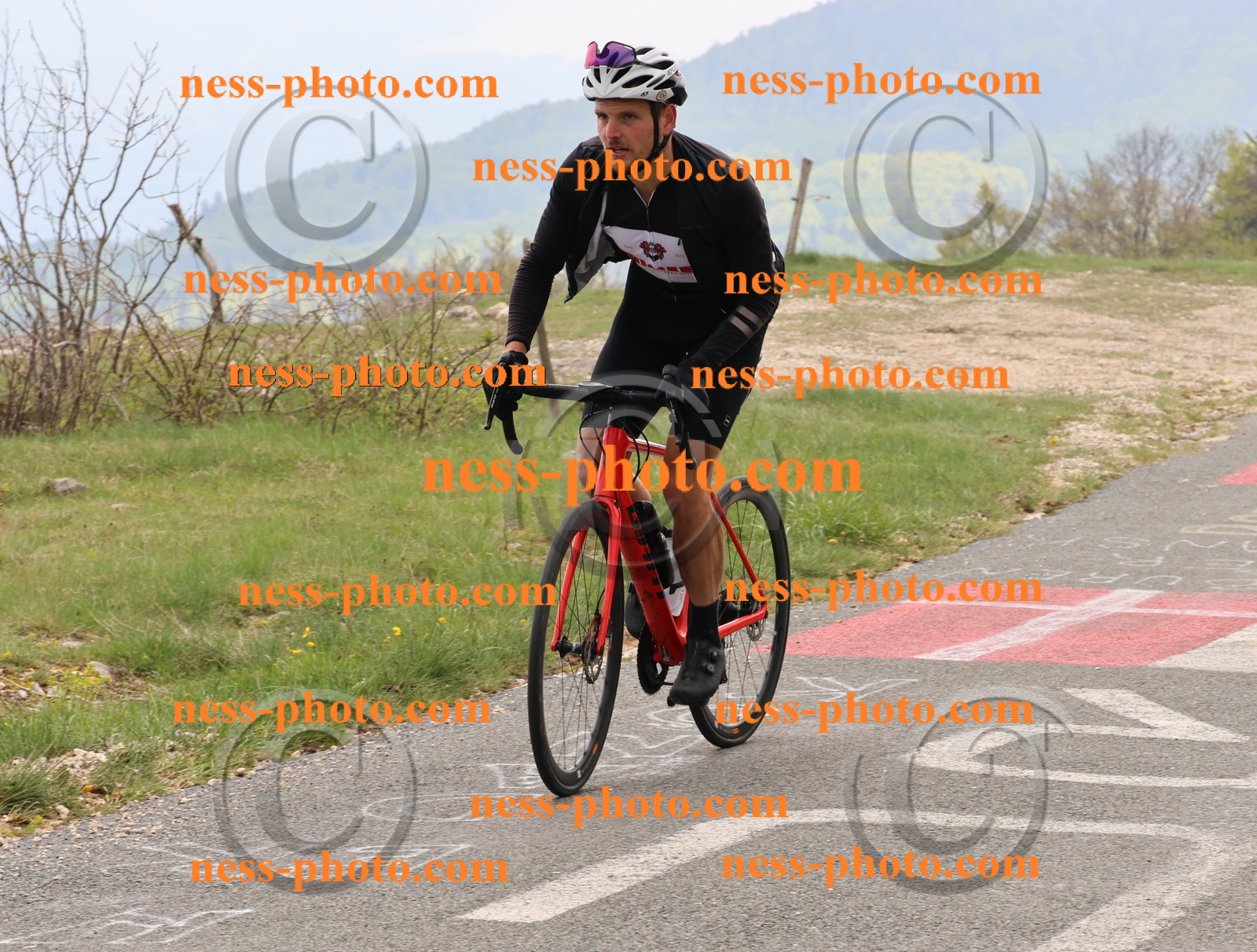 Col du Grand Colombier (144).JPG