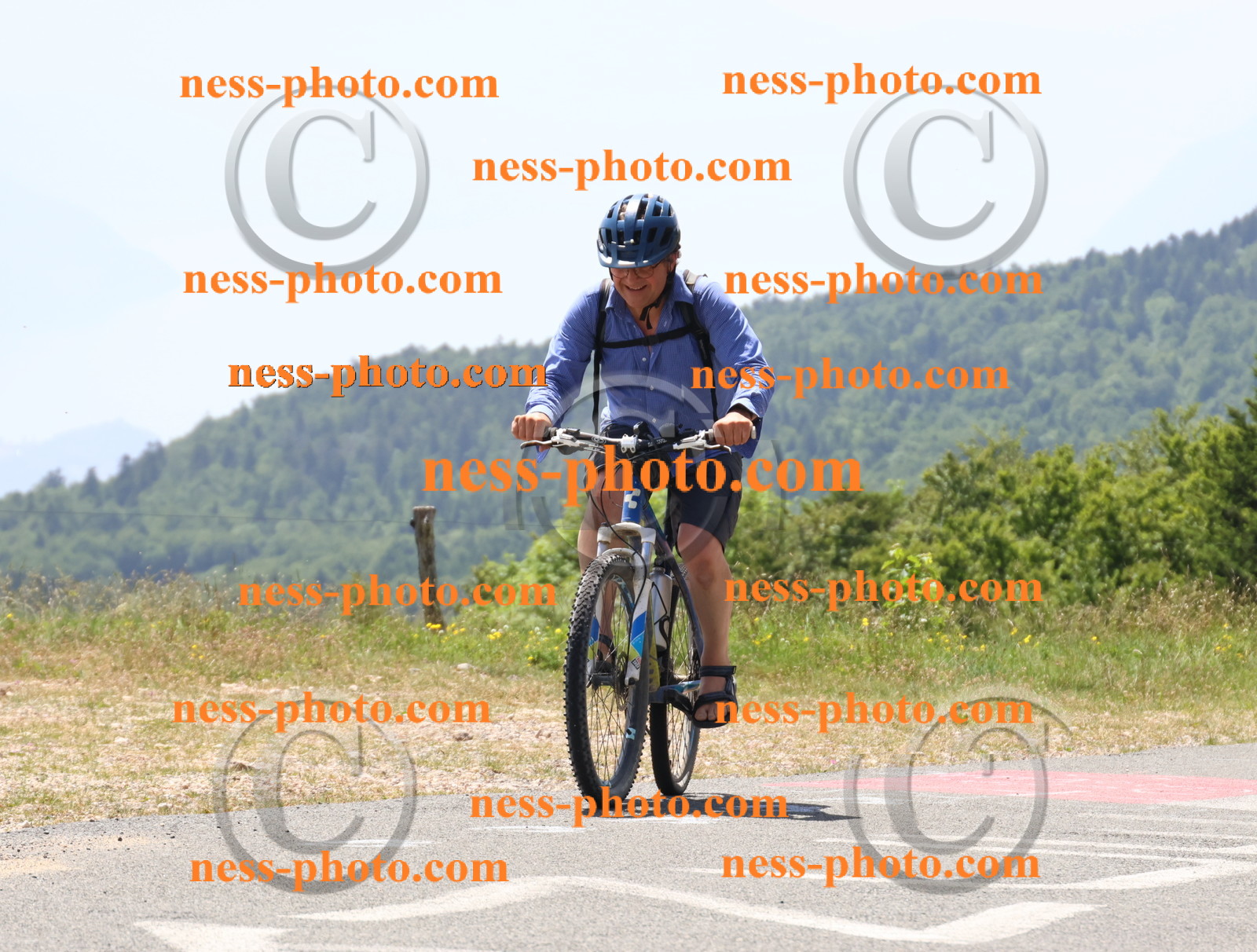 Col du grand Colombier (2569).JPG