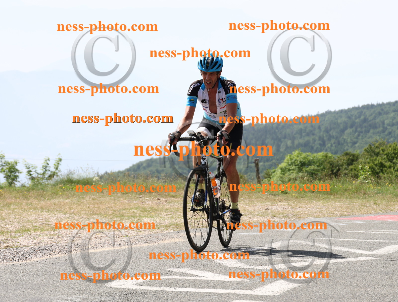 Col du grand Colombier (1225).JPG