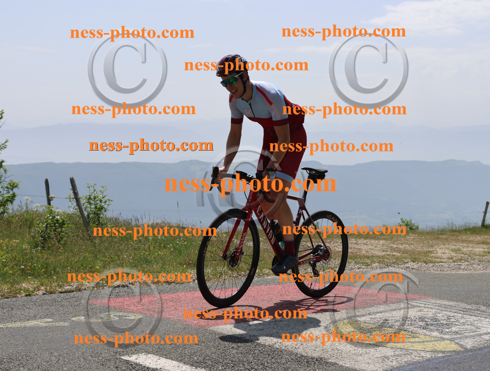 Col du grand Colombier (2183).JPG