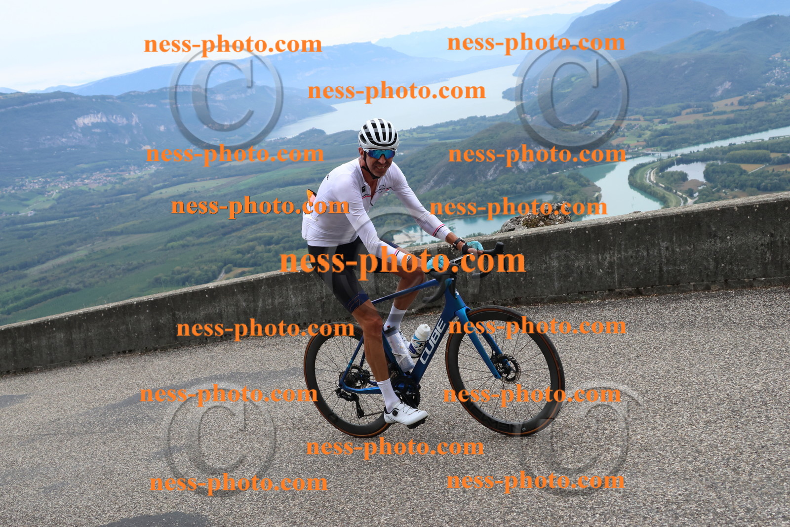 Col du Grand Colombier (1683).JPG