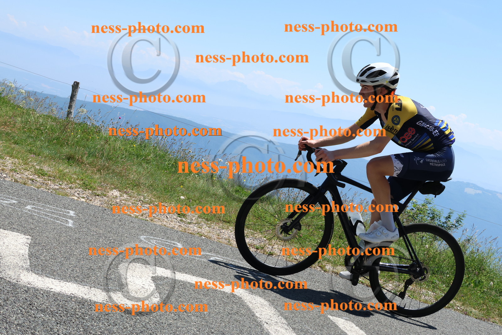 Col du Grand Colombier (154).JPG