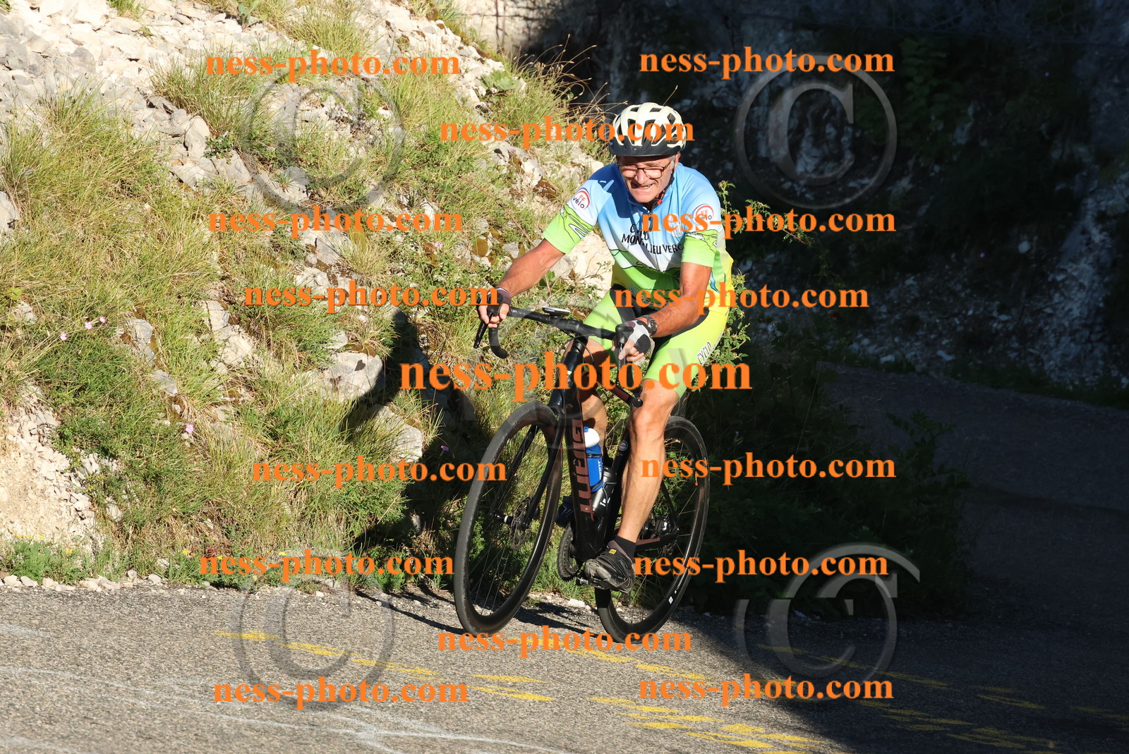 Col du Grand Colombier (12).JPG