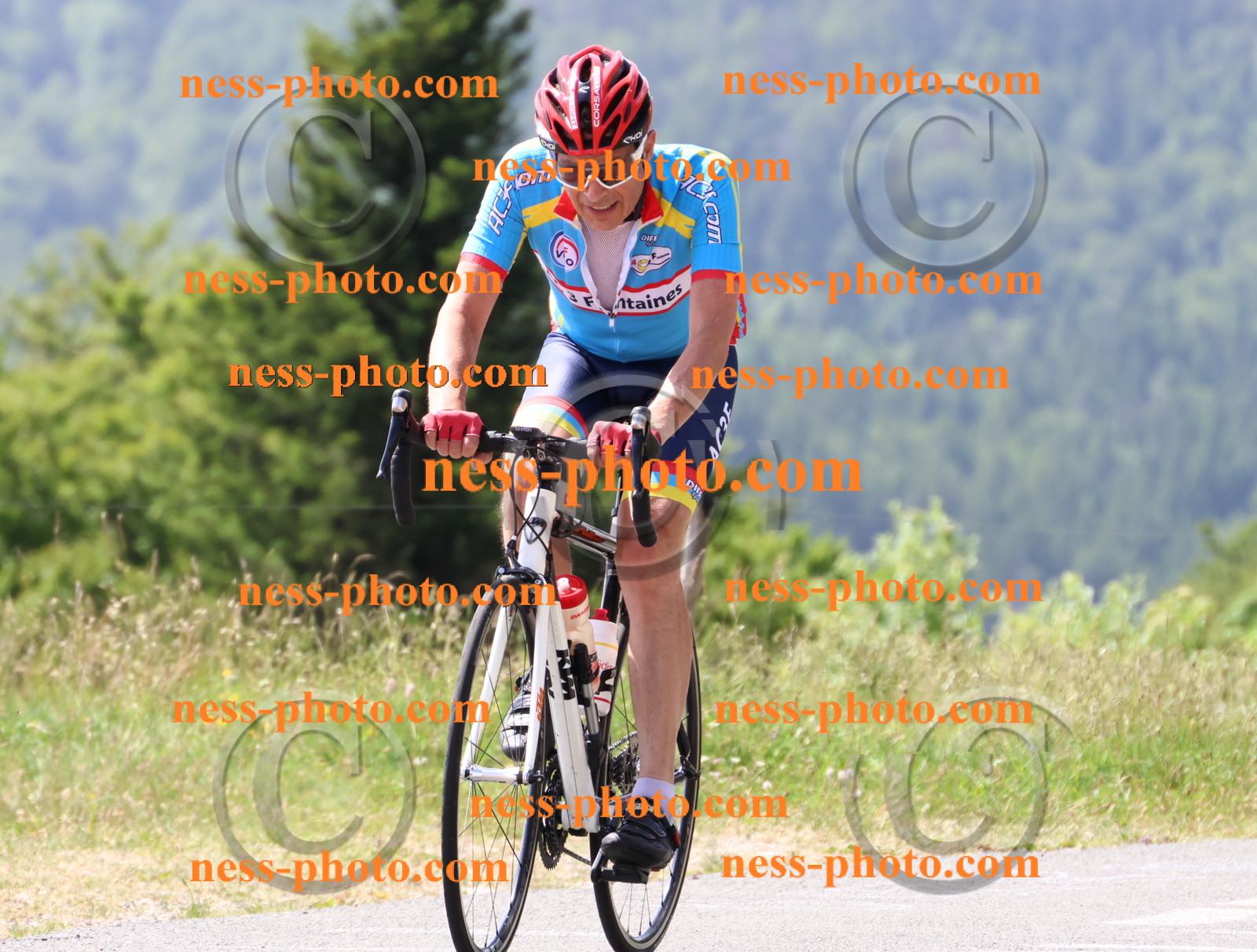 Col du grand Colombier (1607).JPG