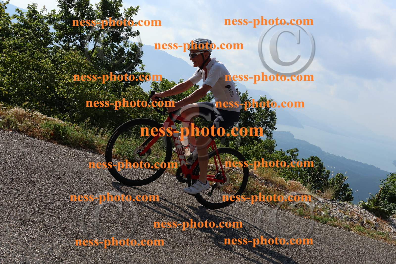 Col du Grand Colombier (224).JPG