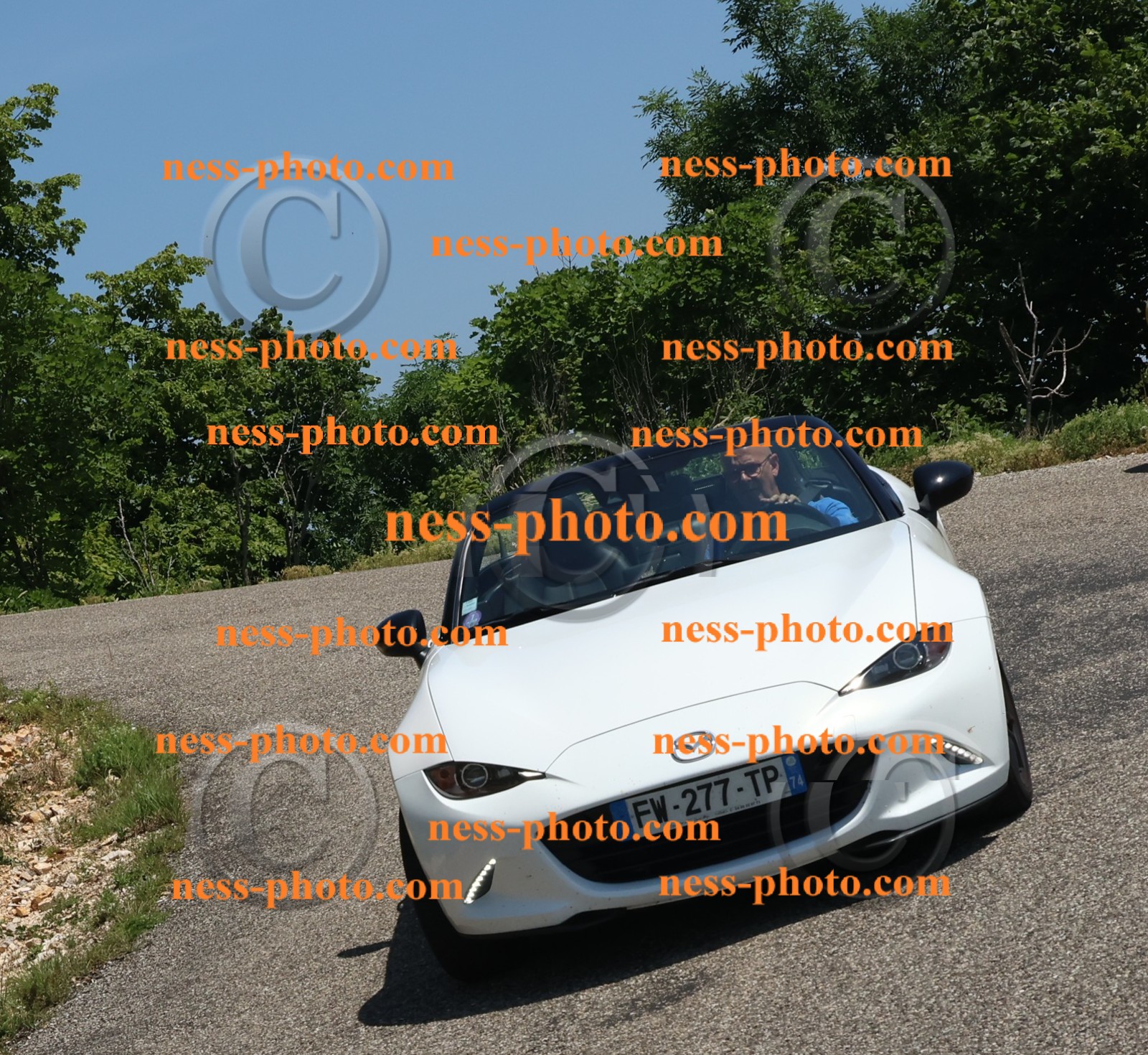 Col du Grand Colombier (21).JPG