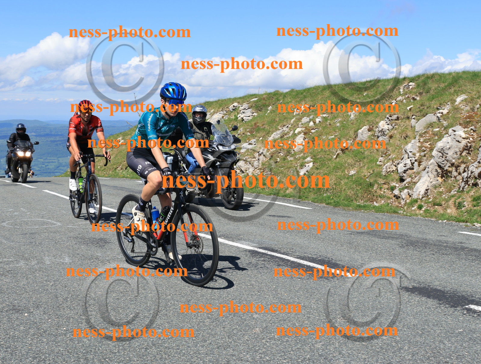 Col du Grand Colombier (1624).JPG